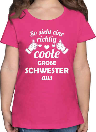 Shirtracer T-Shirt »So sieht eine richtig coole große Schwester aus - Geschwister Schwester Geschenk - Mädchen Kinder T-Shirt« t-shirt große schwester 104 - geschwisteroutfit