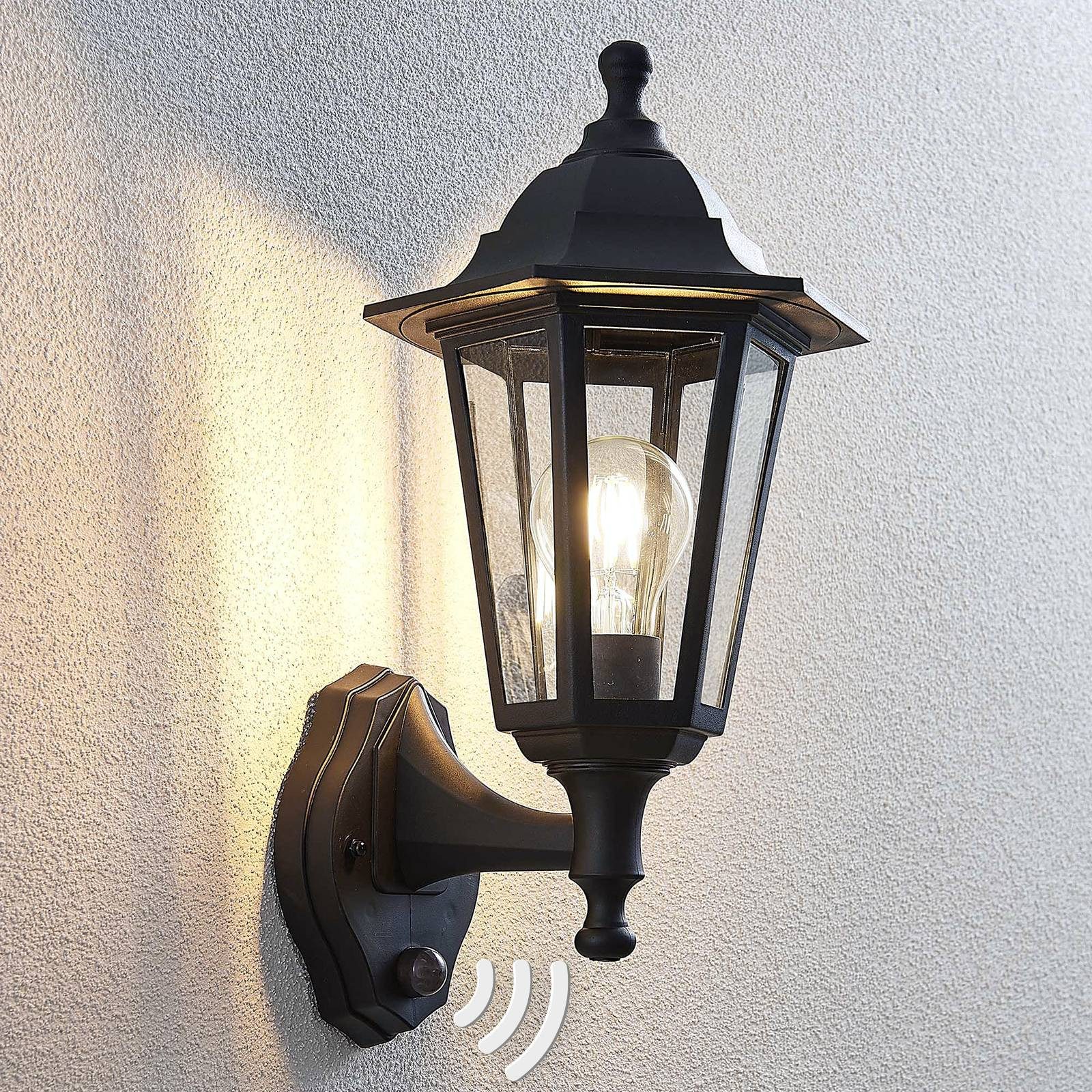 Lindby Außen-Wandleuchte Nane, Kunststoff Schwarz IP44mit Bewegungsmelder, 1 x 60 W
