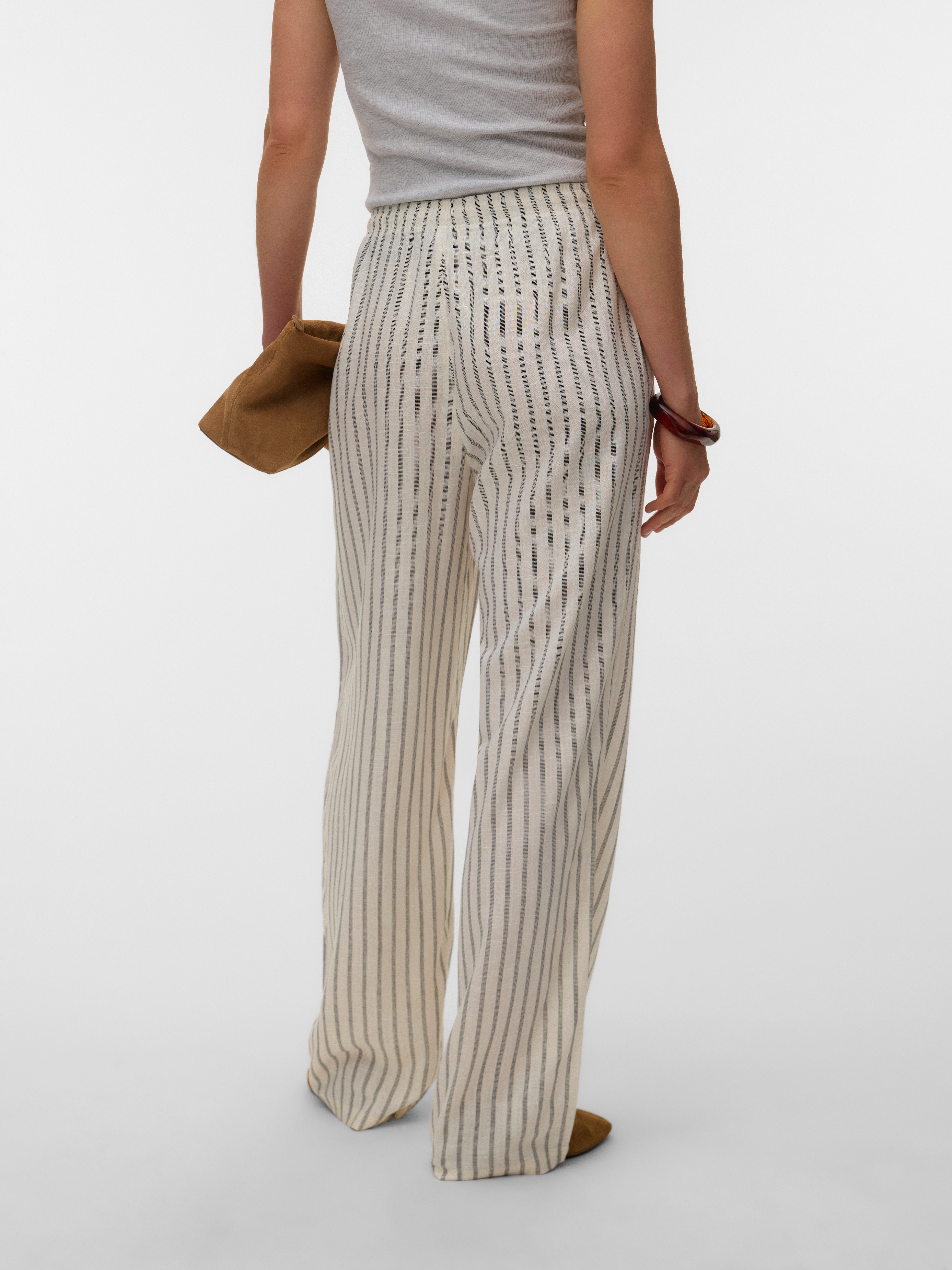 Vero Moda Schlupfhose VMROSIE MW WIDE PANT NOOS Viskosemischung, oversize