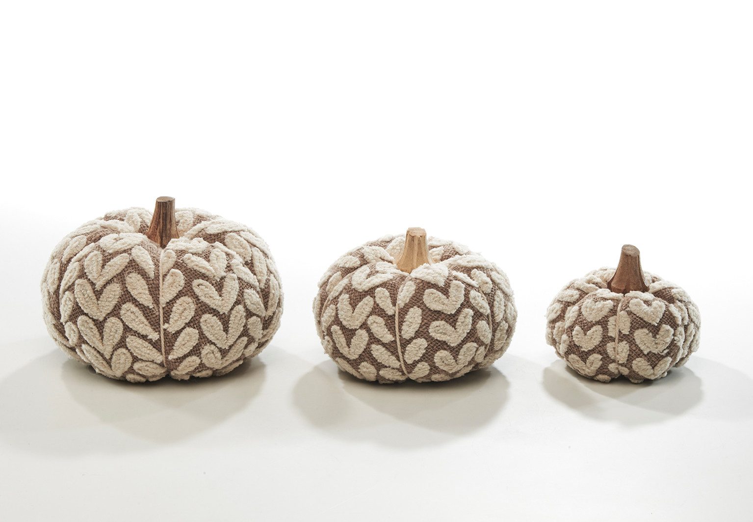 Kobolo Dekoobjekt Kürbis Dekokürbisse Textil Set aus 3 Größen beige - Herbst Dekoration (3er Set, 3 St., verschiedene Größen), 1x 11 Dm x 9 cm