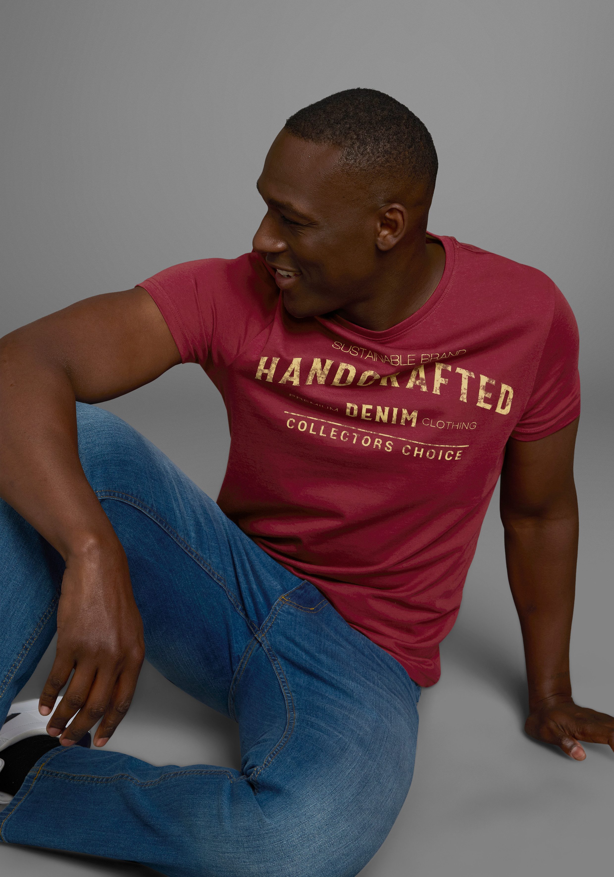 AJC T-Shirt Kurzarm, schmale Passform, im Vintage-Design günstig online kaufen