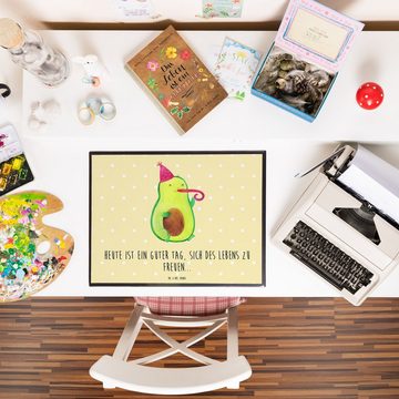 Mr. & Mrs. Panda Schreibtischunterlage Avocado Feier - Gelb Pastell - Geschenk, Gesund, Bürobedarf, Schreibt, (1 tlg)