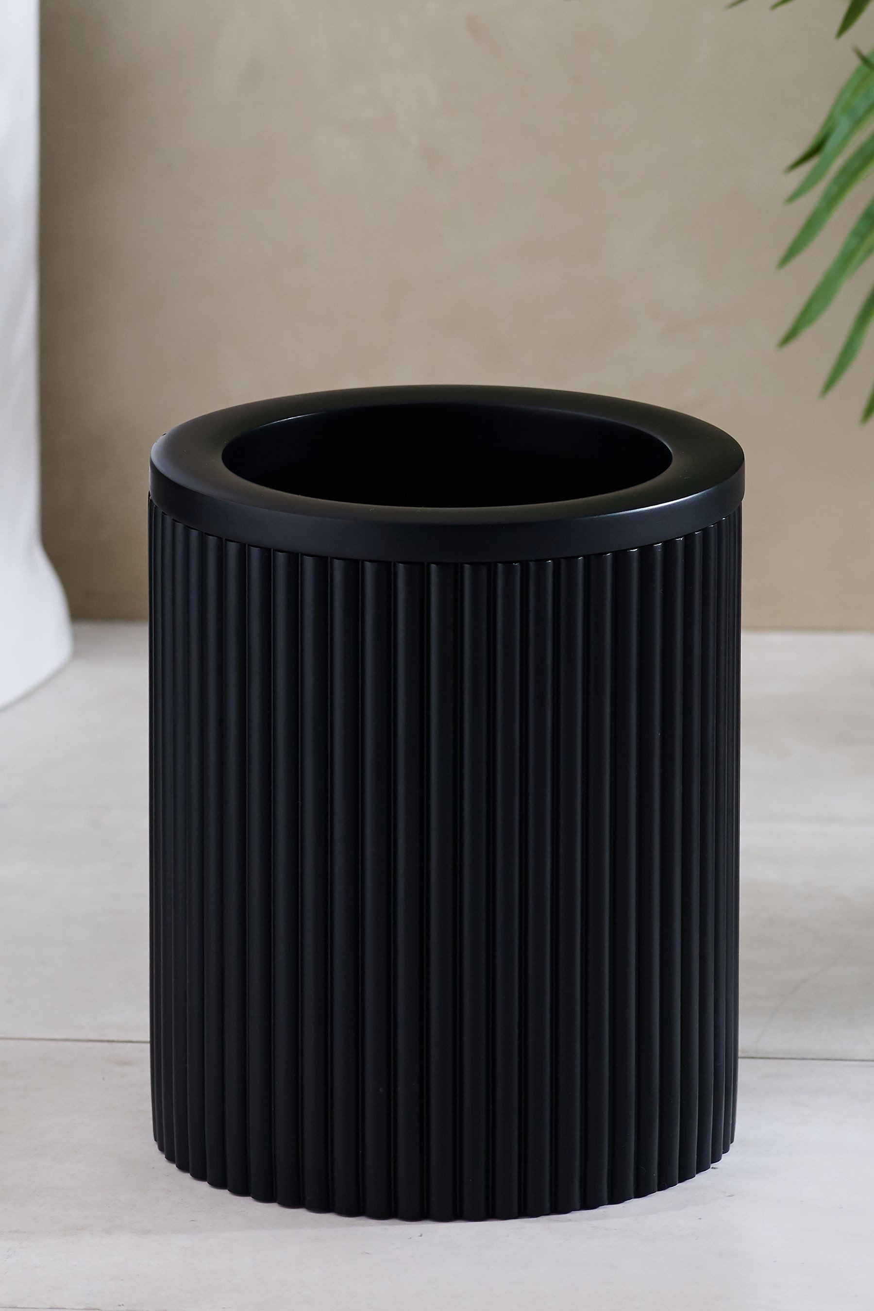 Next Mülleimer Geriffelte Dose