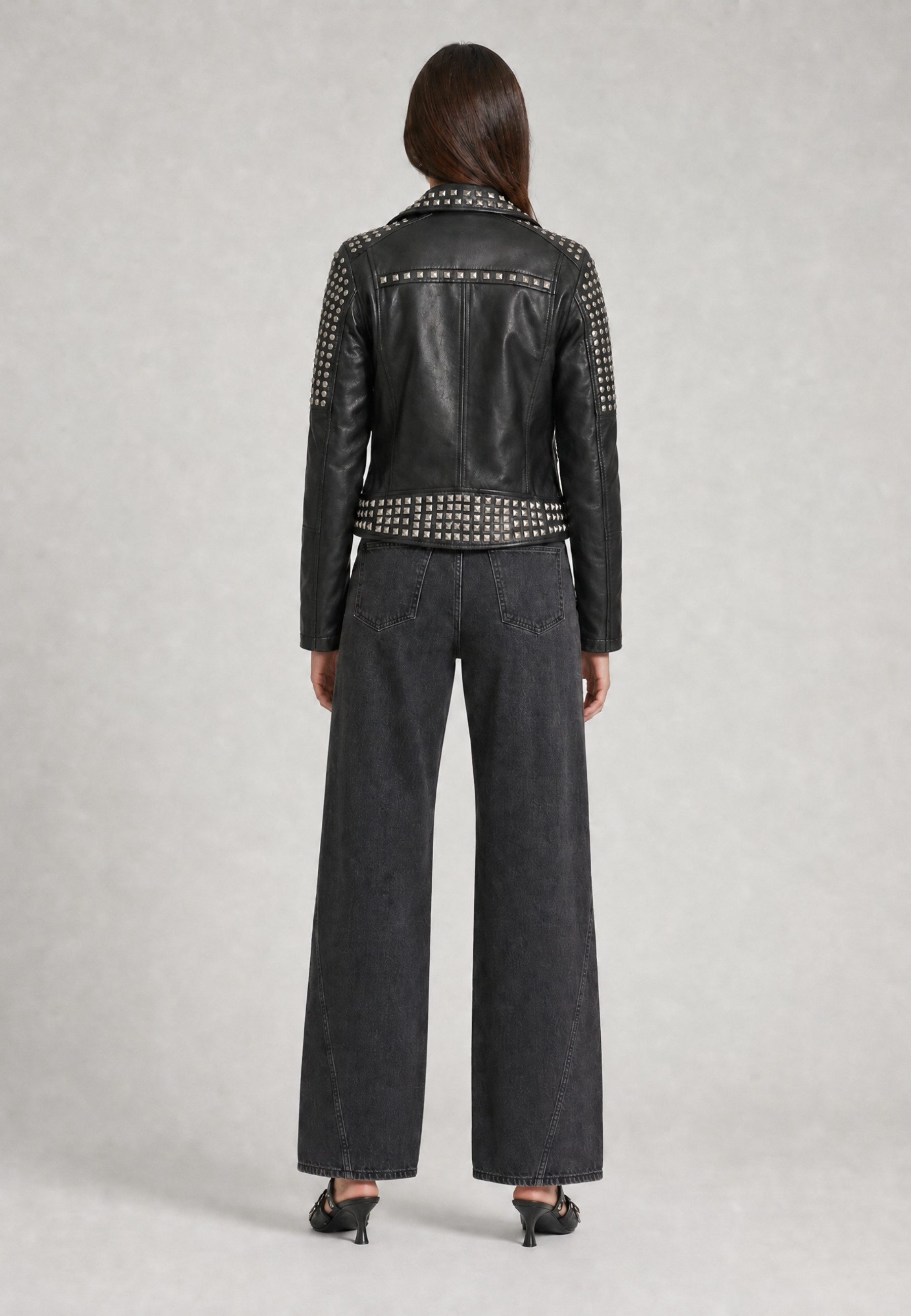 RICANO Lederjacke Studd Hochwertiges Lamm-Nappa-Leder