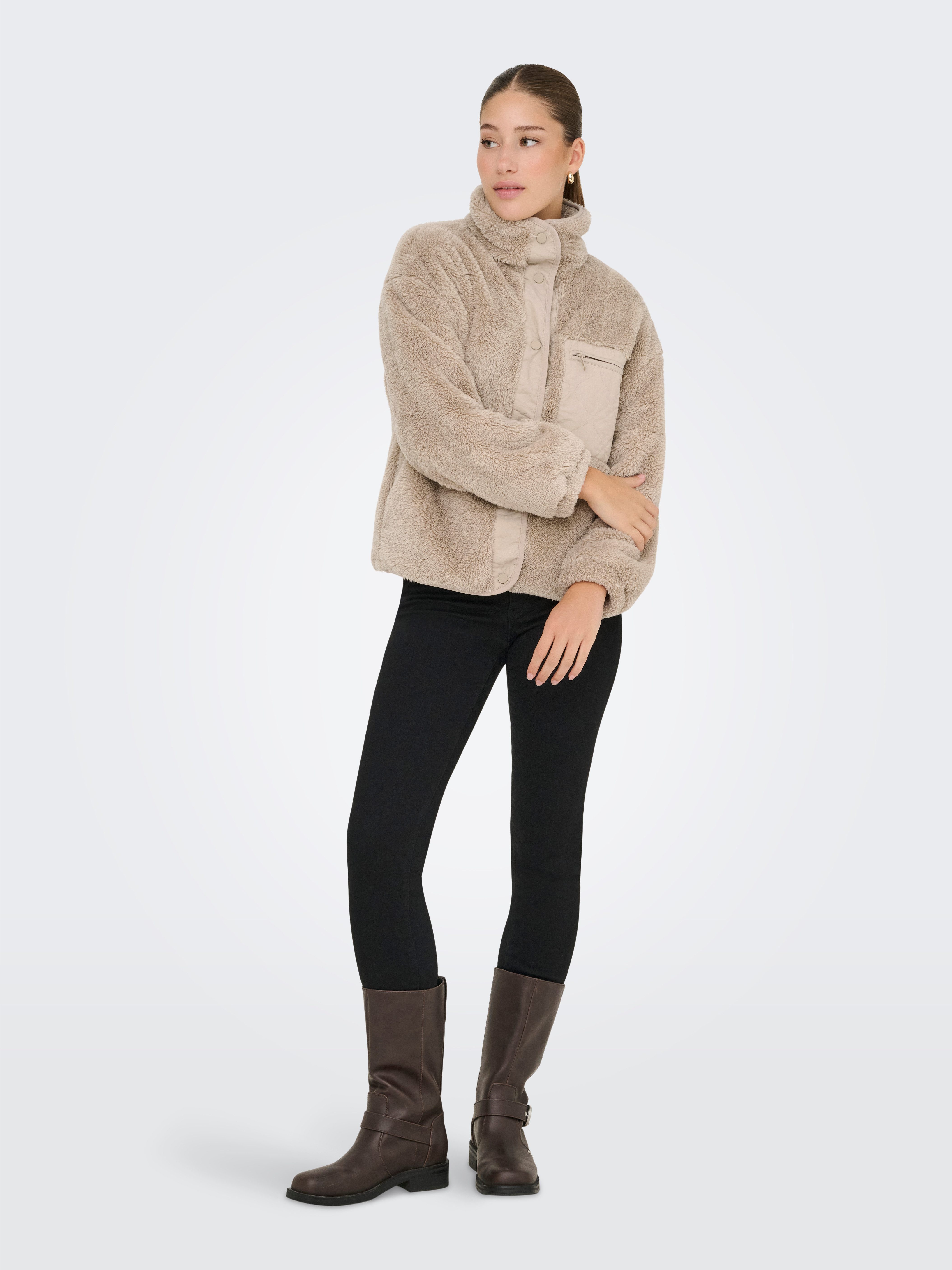 ONLY Plüschjacke ONLCONTACT LIFE OVERSIZED CC OTW Kunstfaser – Bild 4 von 5