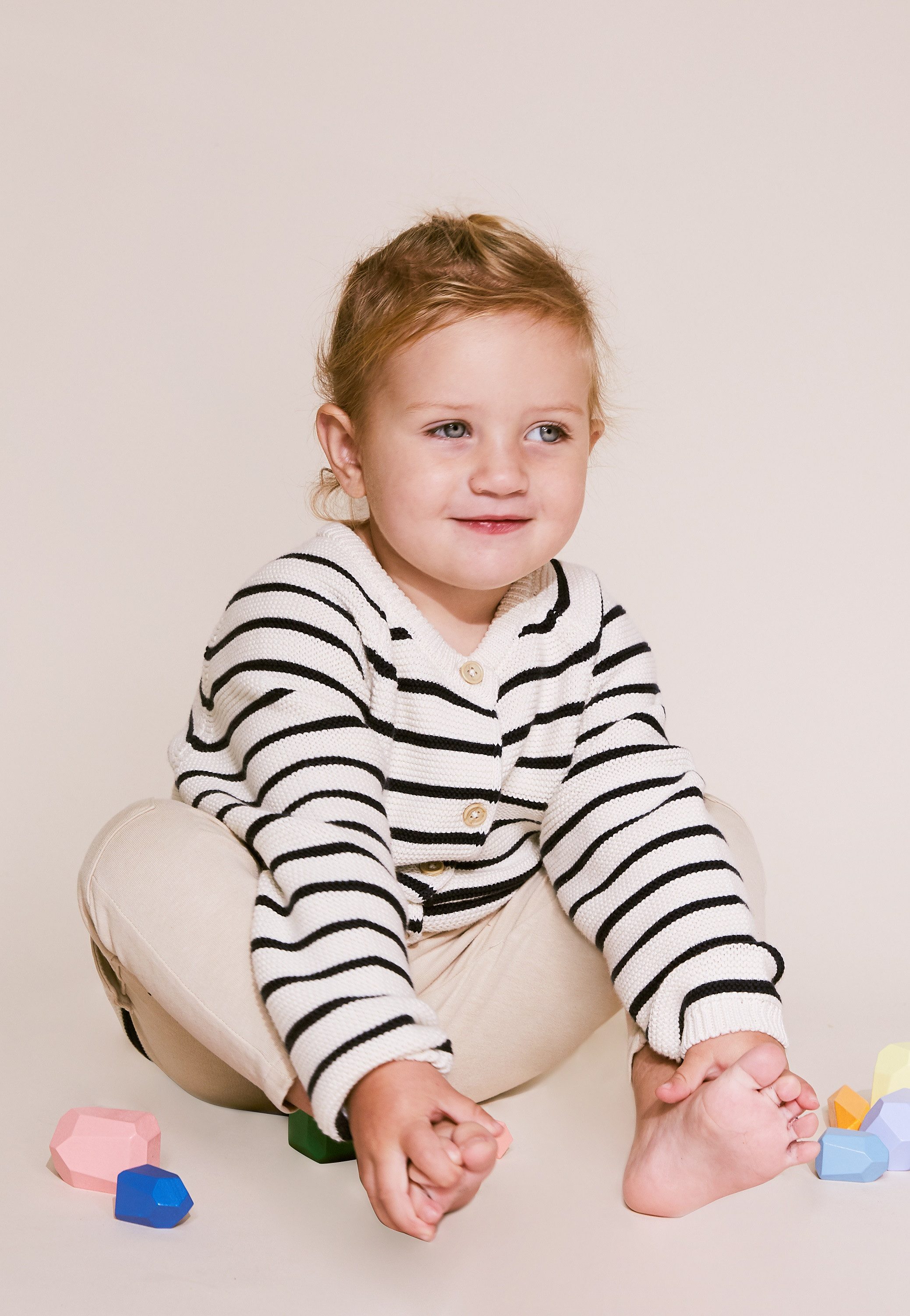 Stellou & friends Strickjacke Gestreifter Gestreifter