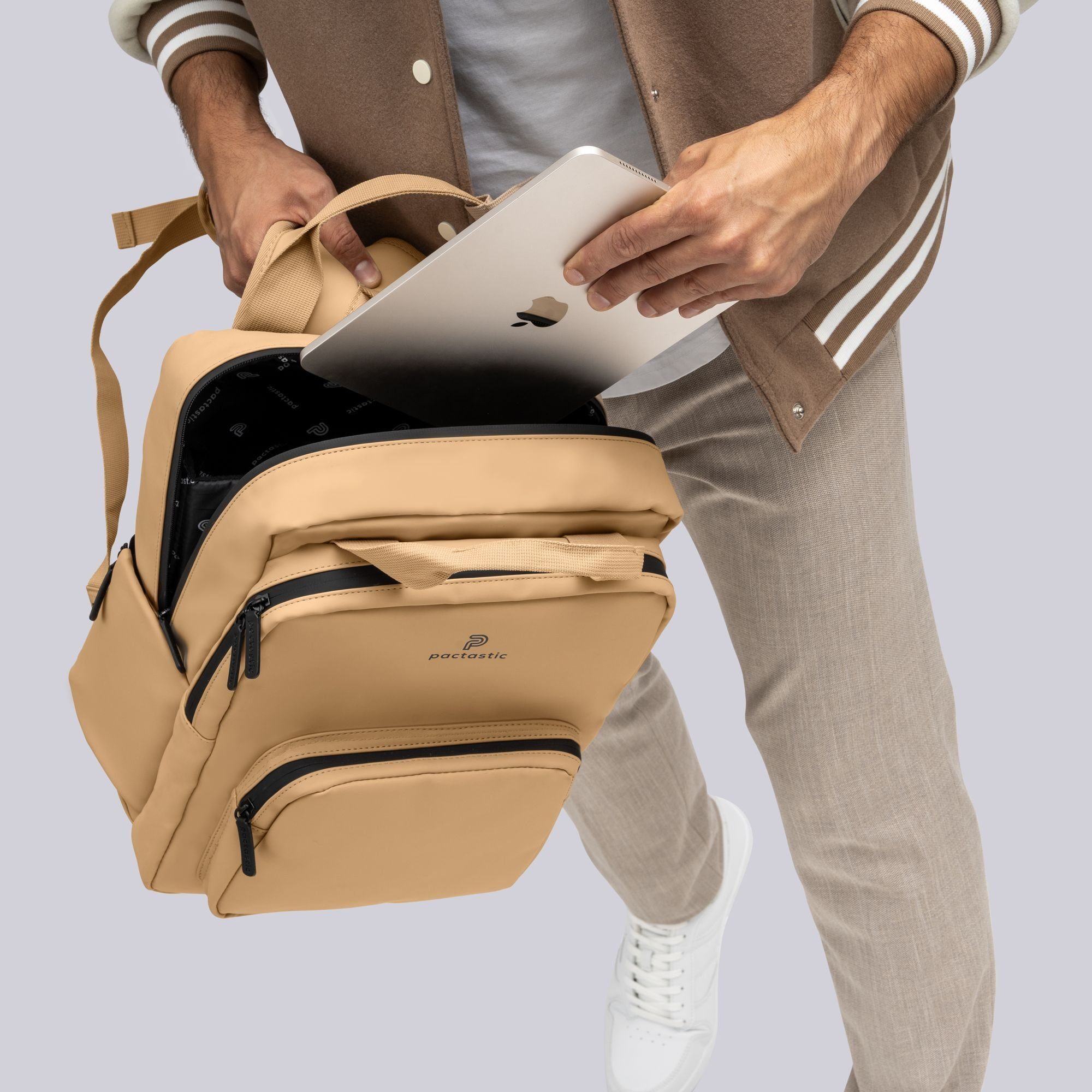 Collection, Daypack beige Pactastic Veganes Urban Tech-Material