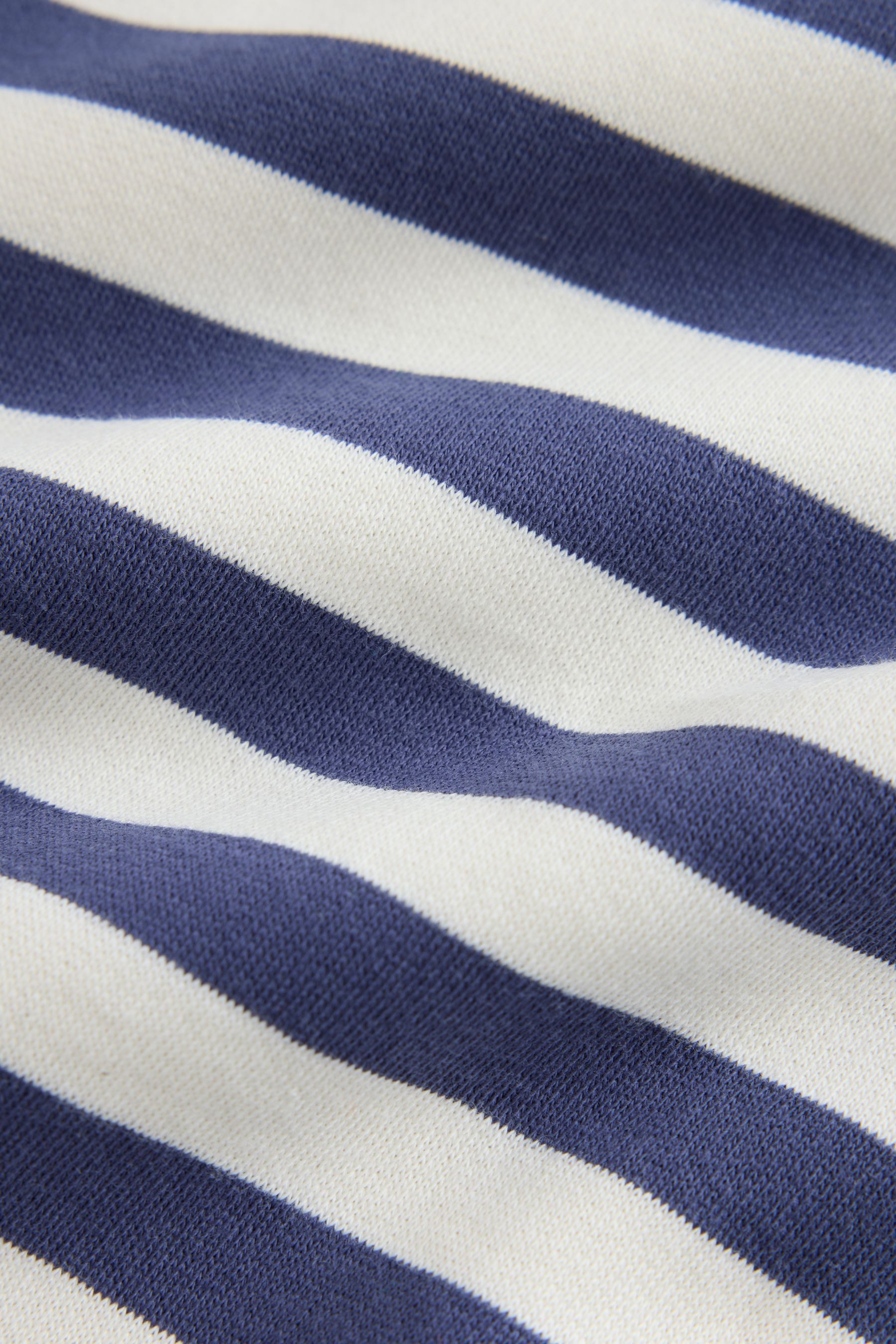 Next Sweater Rundhals-Sweatshirt mit Print (1-tlg) – Bild 4 von 5
