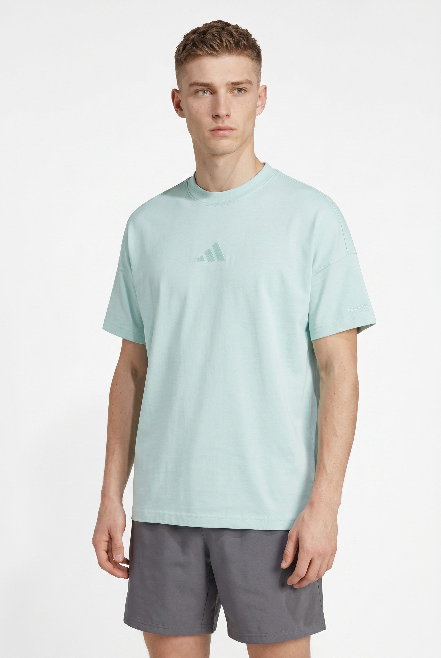 adidas Sportswear T-Shirt M A SZN T mit sportlichem Stil, Kurzarmdesign, ohne Verschluss, aus Baumwolle