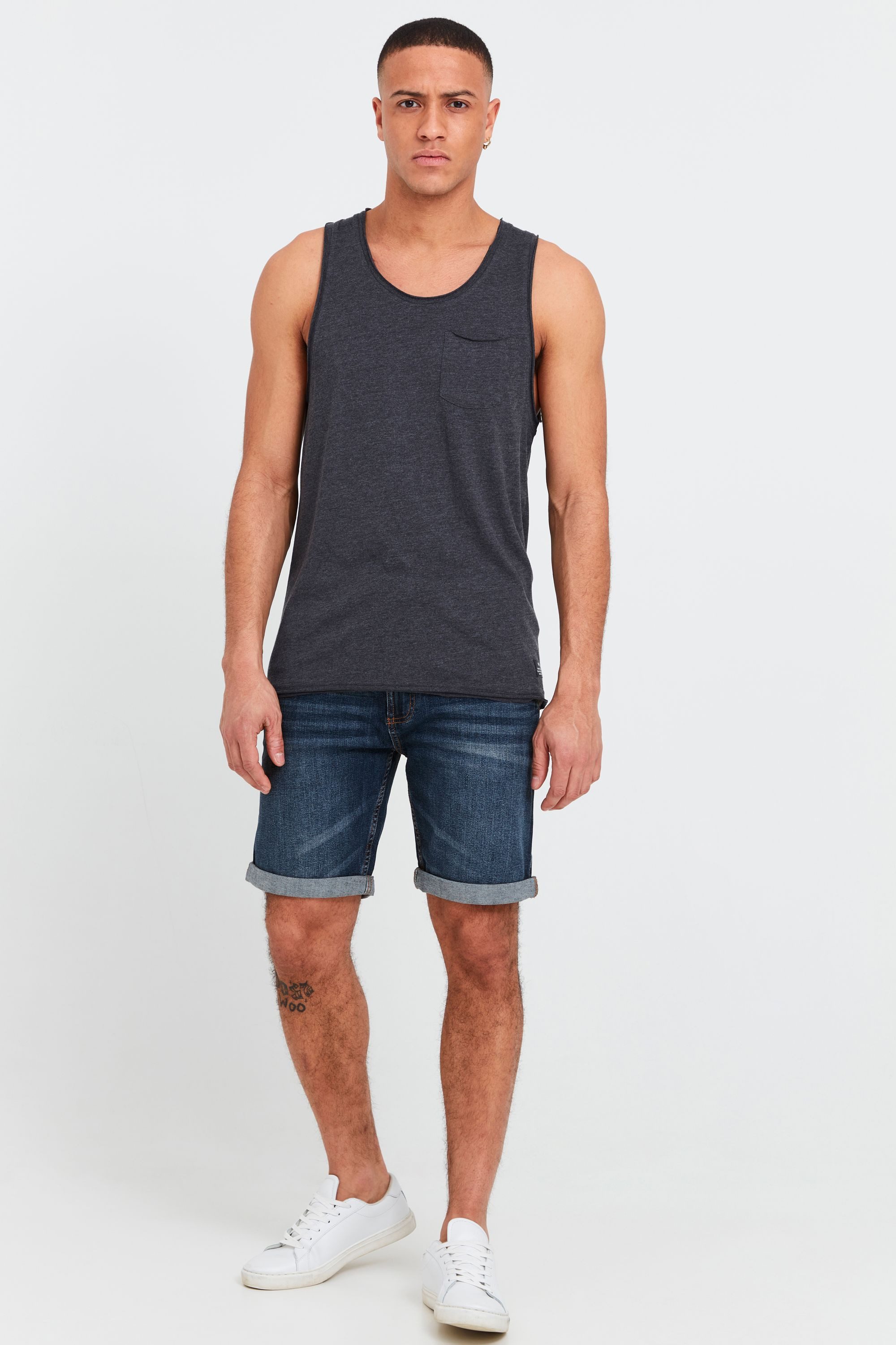 Indicode Jeansshorts IDQuincy Kurze Hose mit Gürtel
