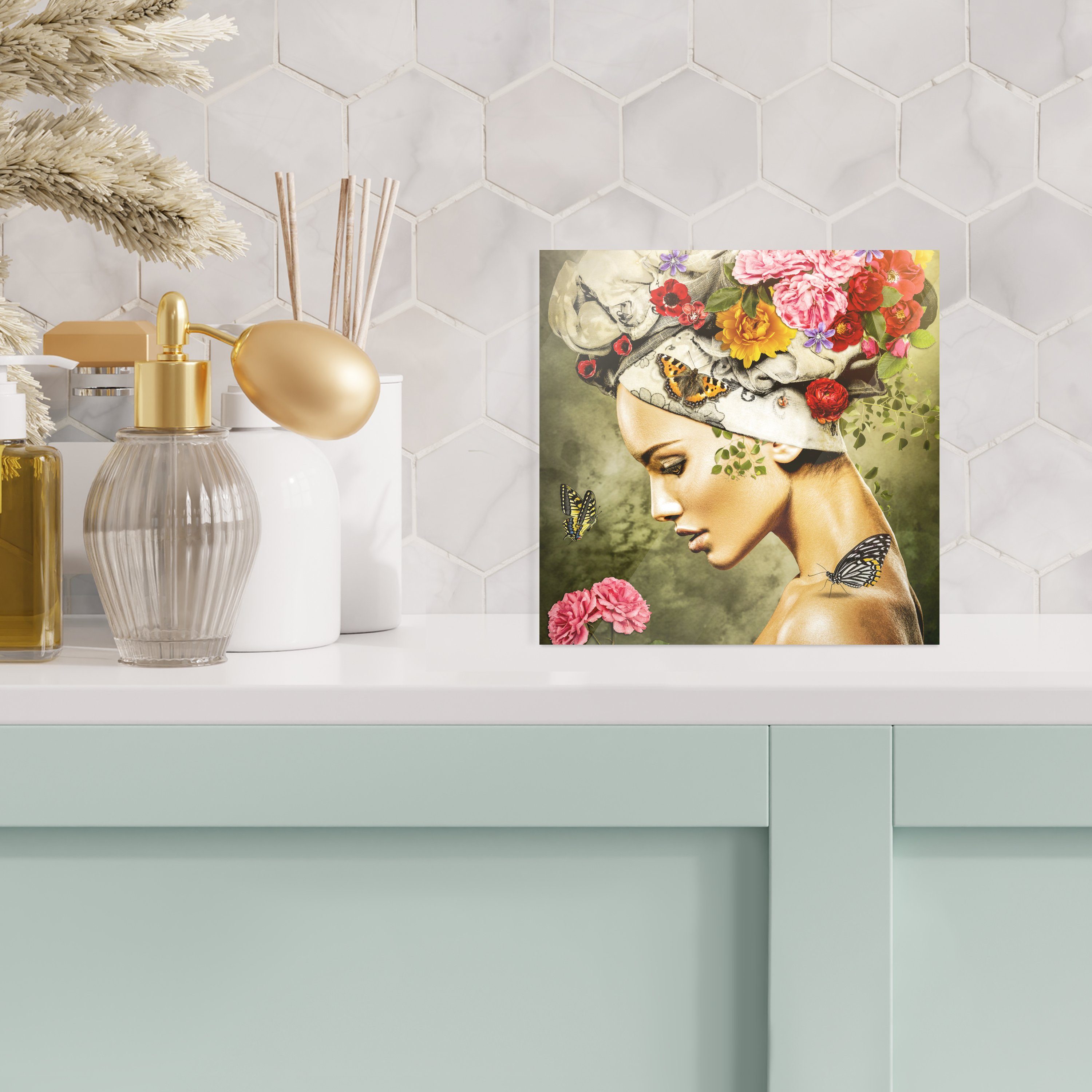 MuchoWow Acrylglasbild Frau - Blumen - Schmetterlinge (1 auf auf - Glas - Wandbild - - Farben Rosen Kopftuch, Glas Bilder - bunt - Glasbilder Foto Wanddekoration St)