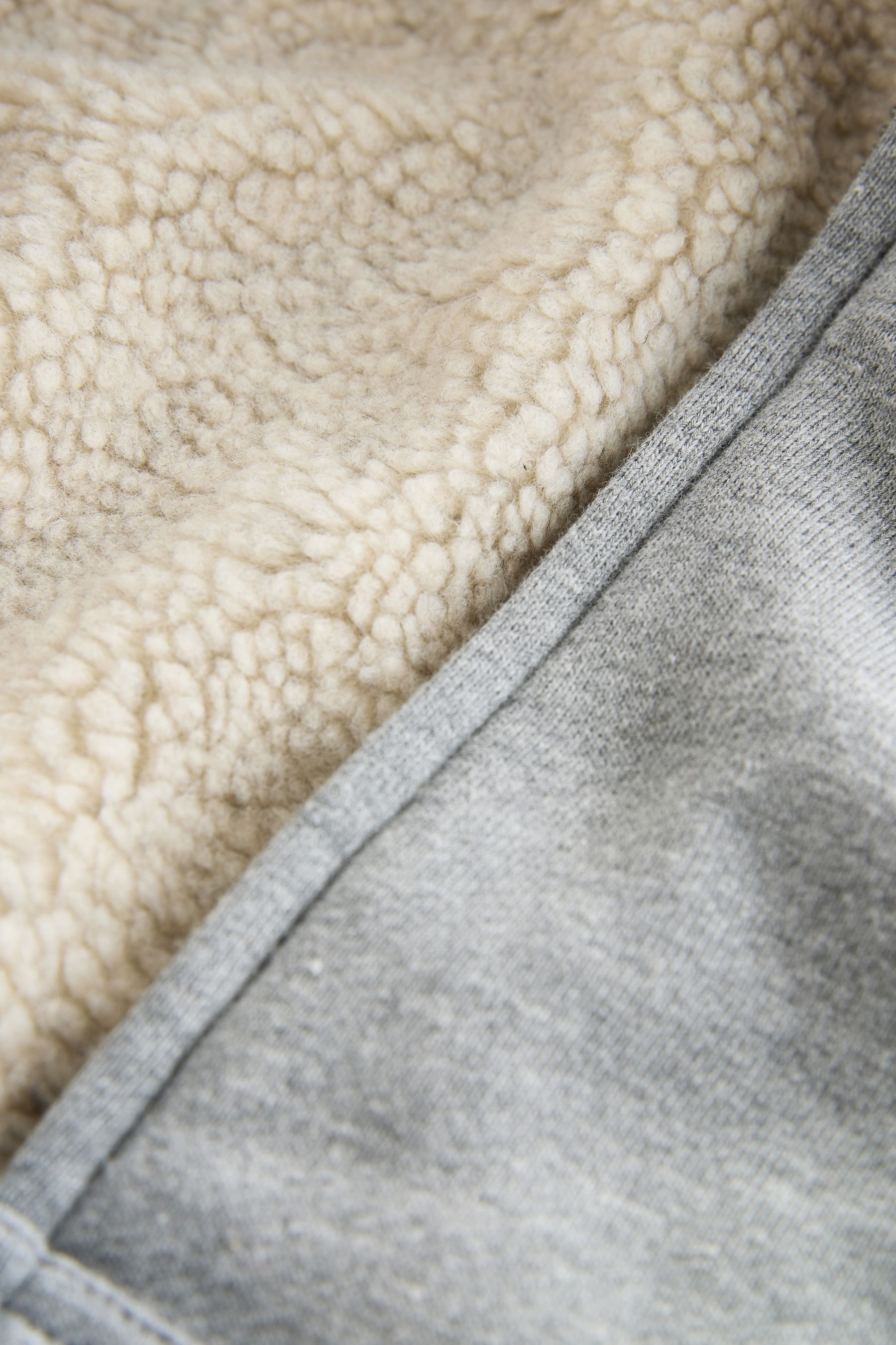 Next Kapuzenfleecejacke Kapuzenjacke aus Teddyfleece mit Reissverschluss (1-St)