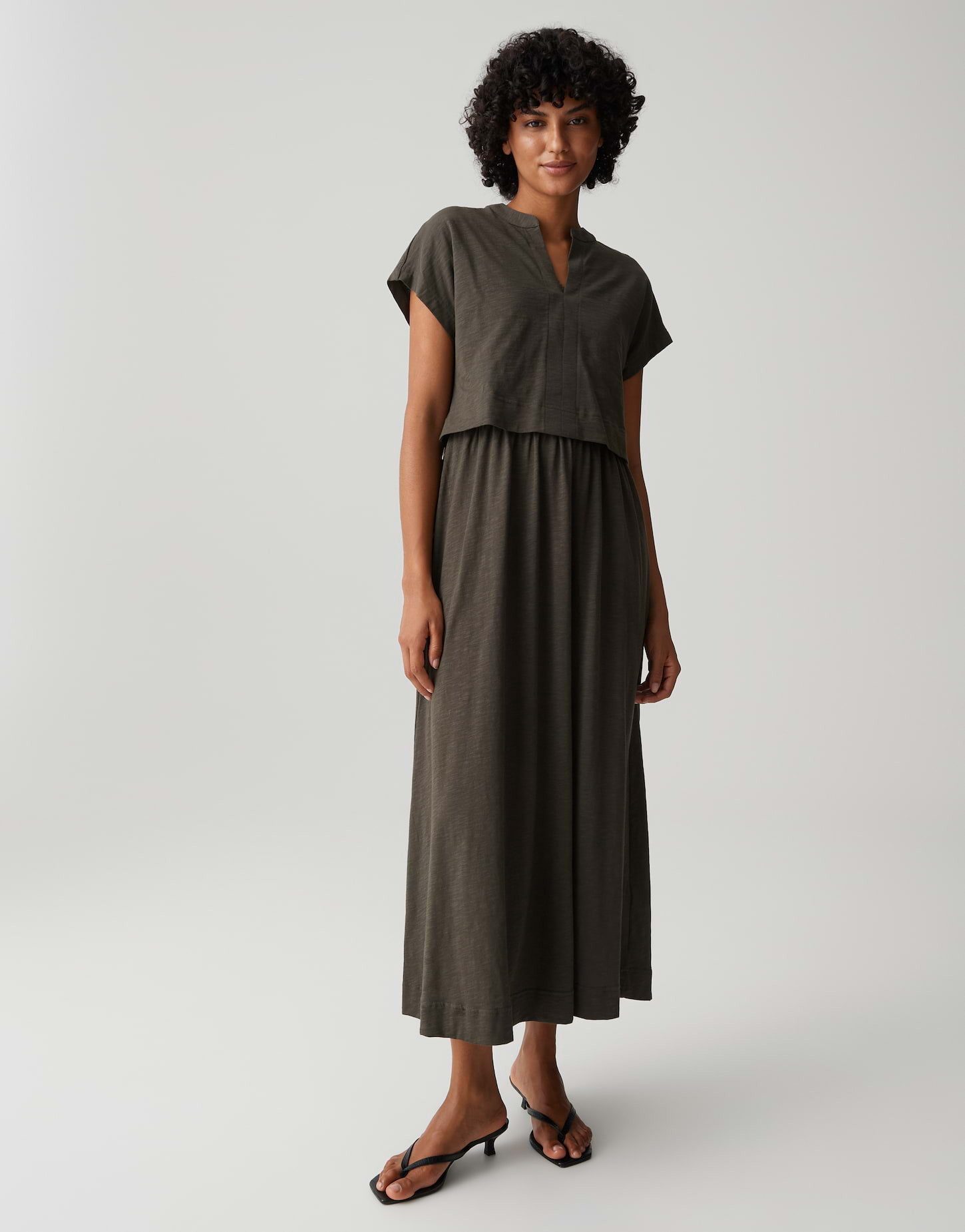 OPUS Trägerkleid Werona aus weichem Jersey mit dezenter Struktur Mit Eingrifftaschen für praktische Alltagslooks