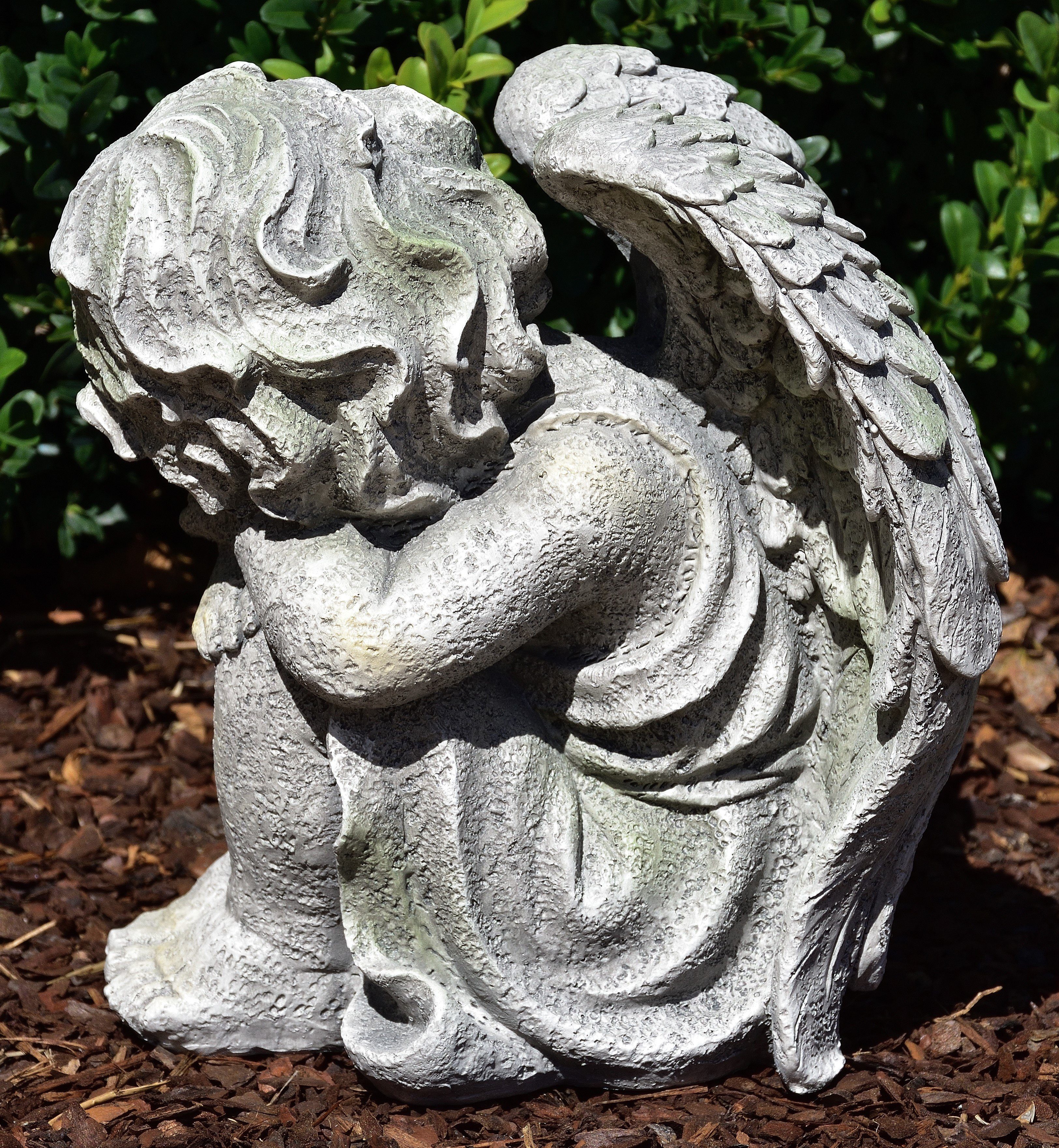 MystiCalls Dekofigur Gartenfigur Garten grau - Engelfigur Allerheiligen Engelfigur Grabengel Engel Dekoration