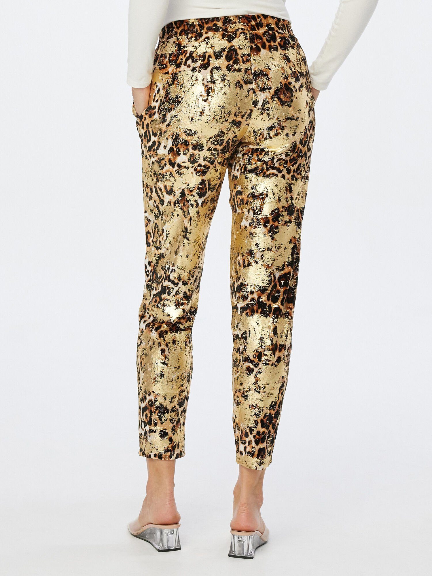 Sarah Kern Jogginghose mit Leo-Muster günstig online kaufen