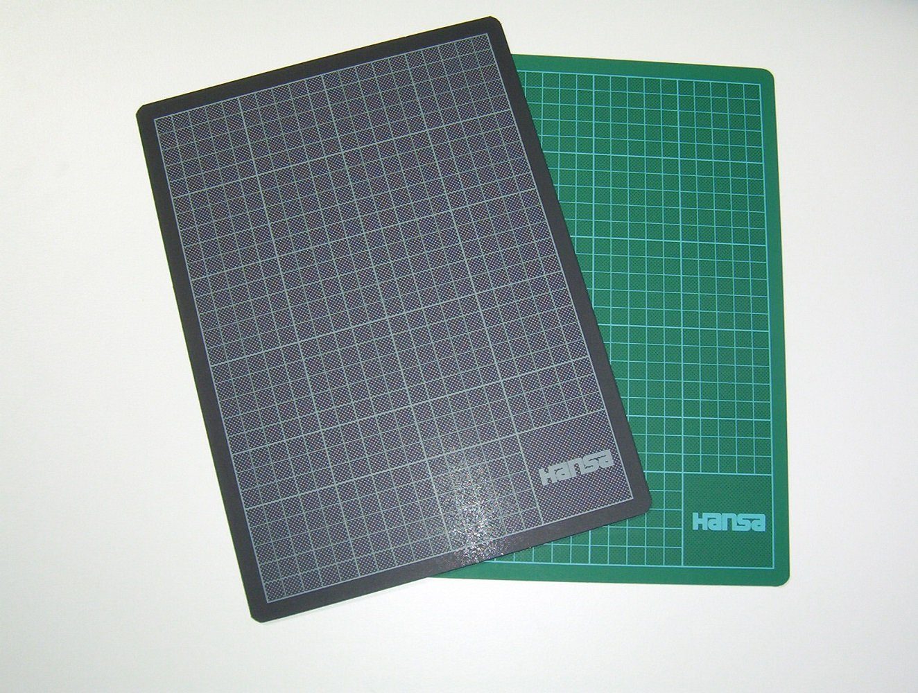 STYRO Schneideunterlage 1 Schneideunterlage Cut-Mat 60x45cm grün/schwarz, 10mm Skalierung