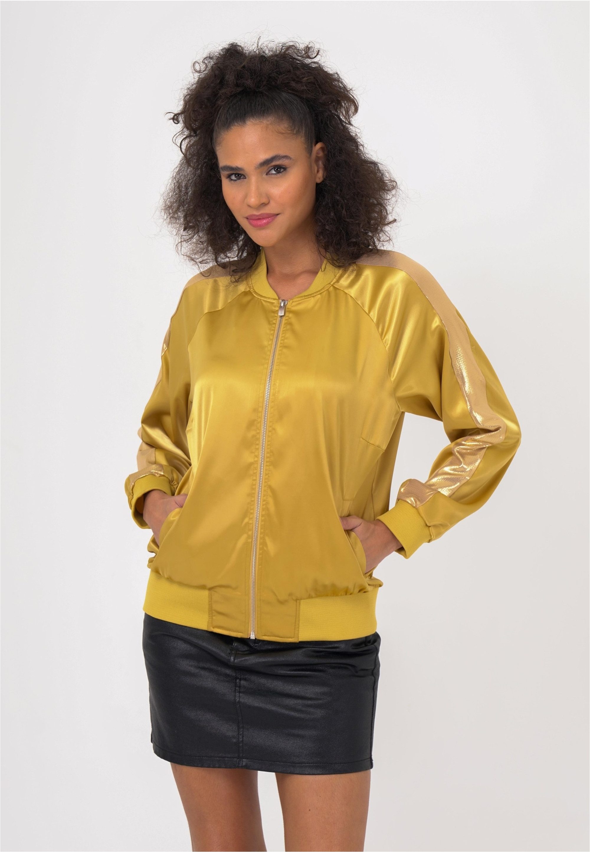 freshlions Bomberjacke Aurelia (1-St) im sportlichen Design