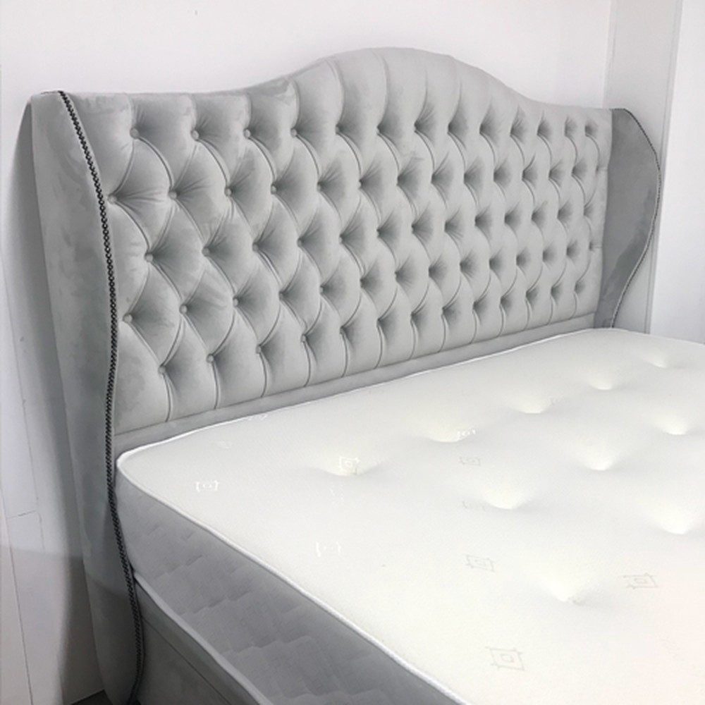 Polsterbett Chesterfield Bett im eleganten Textilpolster mit Knopfheftung