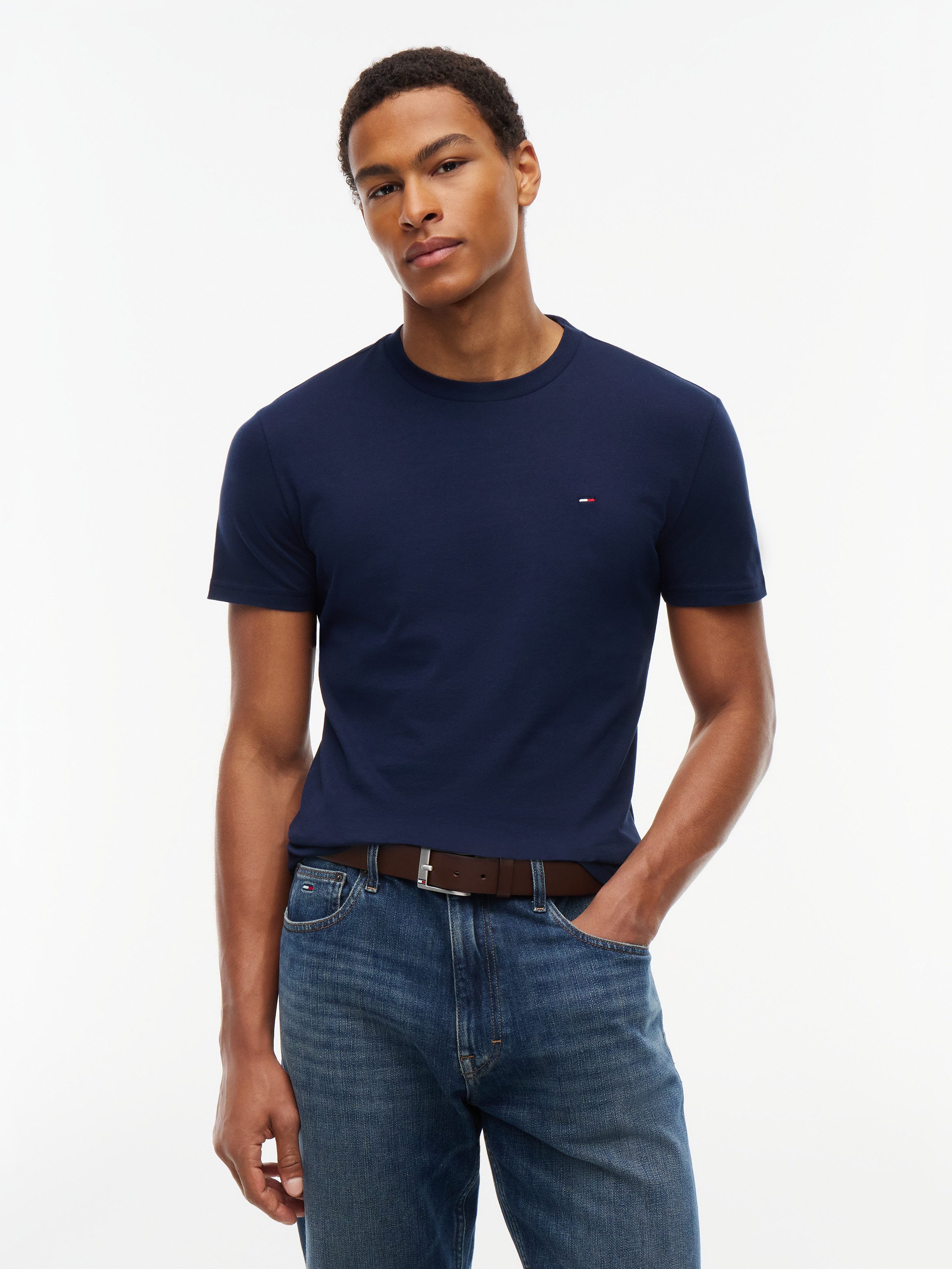 Tommy Jeans Rundhalsshirt TJM XSLIM 2PACK JERSEY TEE EXT (Packung, 2er-Pack) Logostickerei, 2Pack