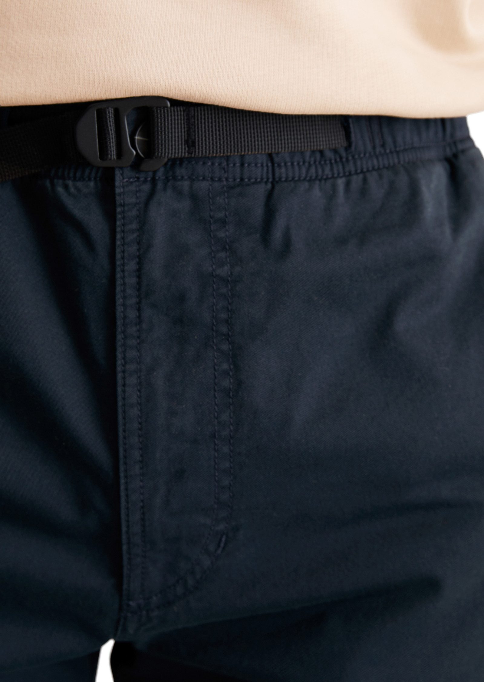 Marc O'Polo DENIM Chinohose mit integriertem Gürtel – Bild 4 von 5