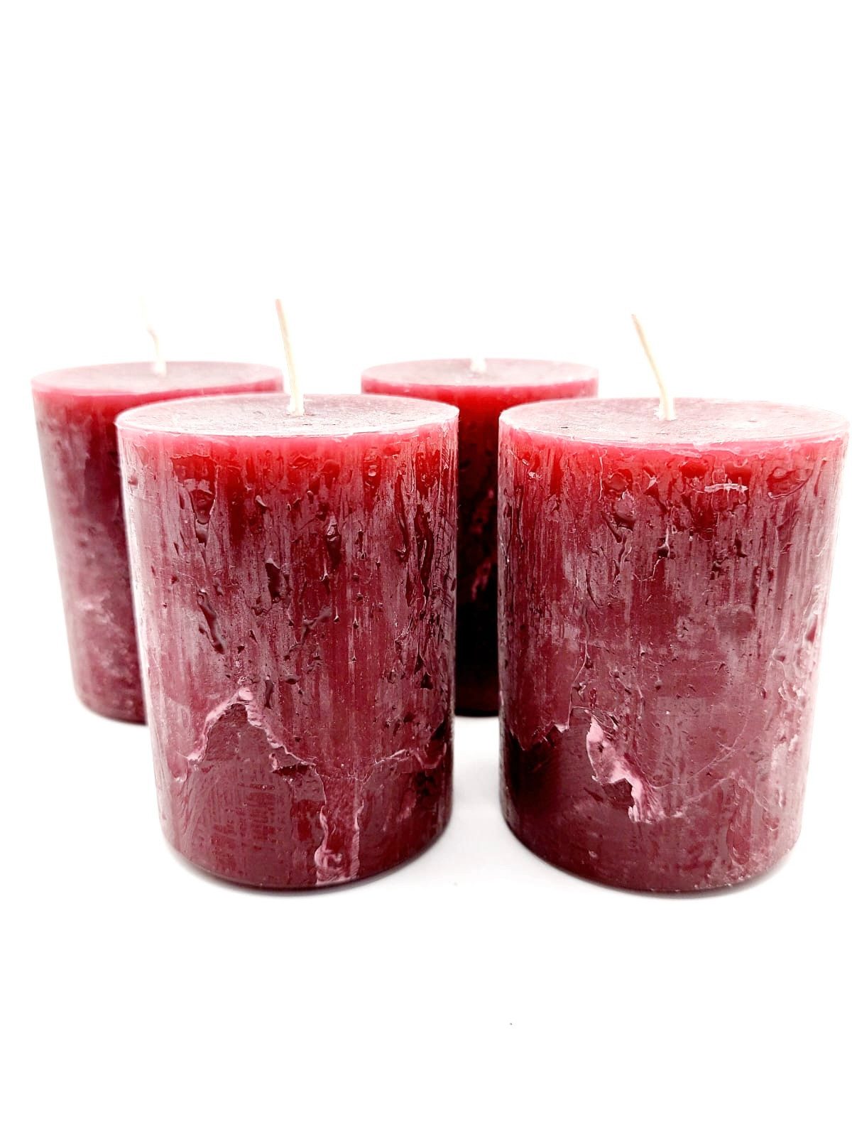 Friedrich Klocke GmbH Adventskerze 4er Set Adventskerzen Stumpenkerzen in rustik rot (Kerzen für die dunkle Jahreszeit für ein gemütliches Wohnambiente, 4er Set in rustic rot), selbstlöschend, konstanter Abbrand, rustic