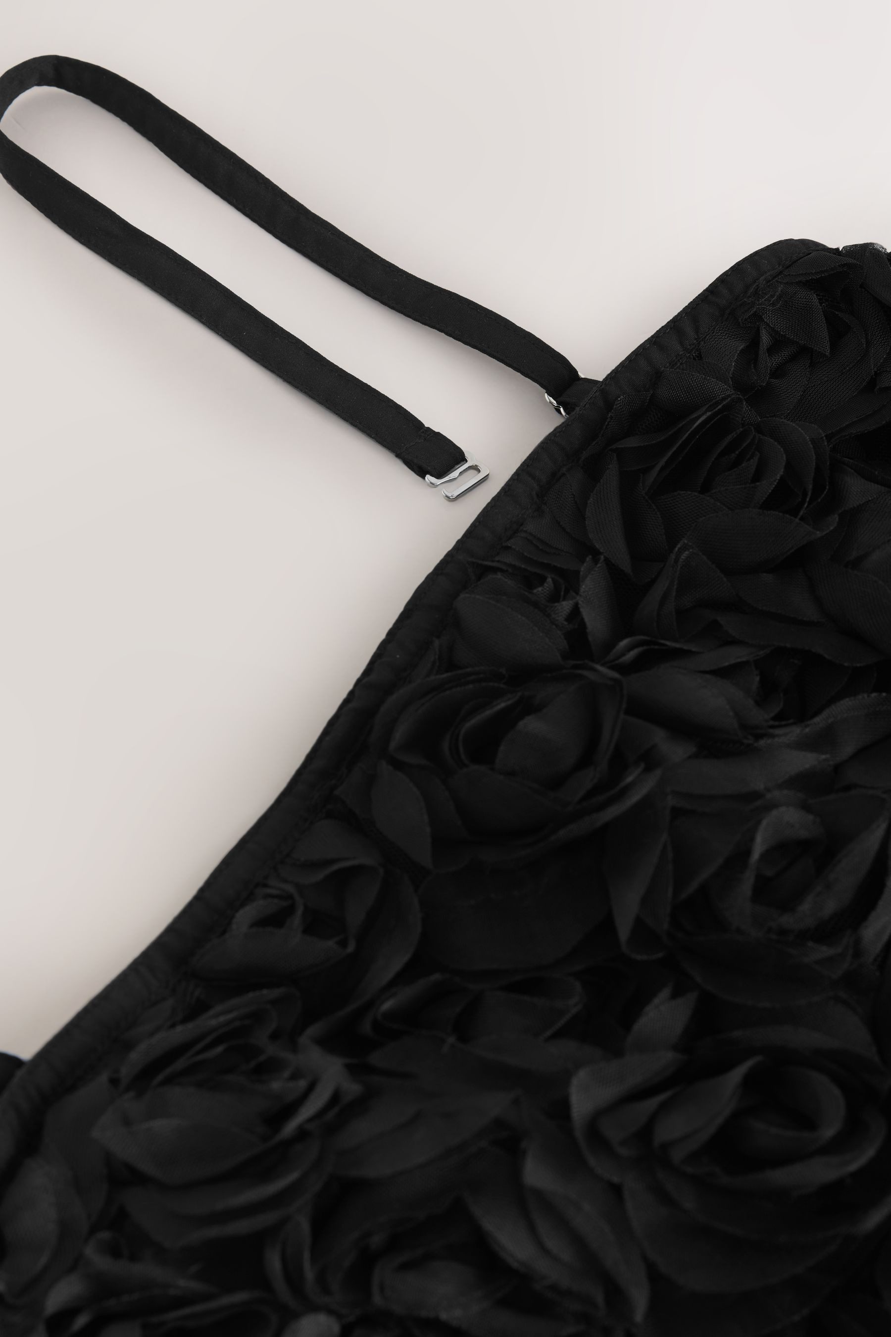 Next Bandeaukleid Festliches Bandeau-Maxikleid mit 3D-Blumenmuster (1-tlg)