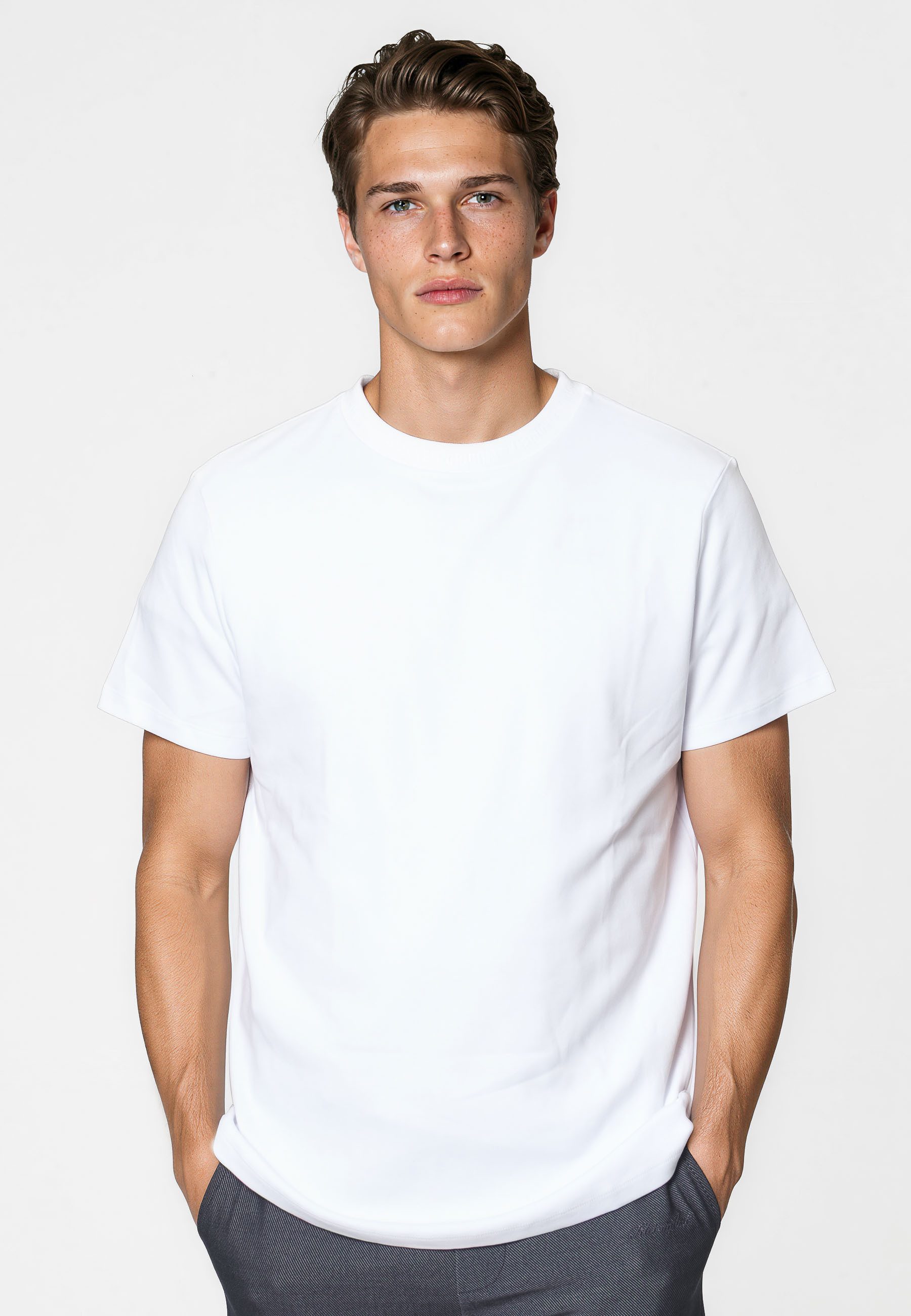 Kleinigkeit T-Shirt Kleinigkeit Unterragendes Shört (1-tlg)