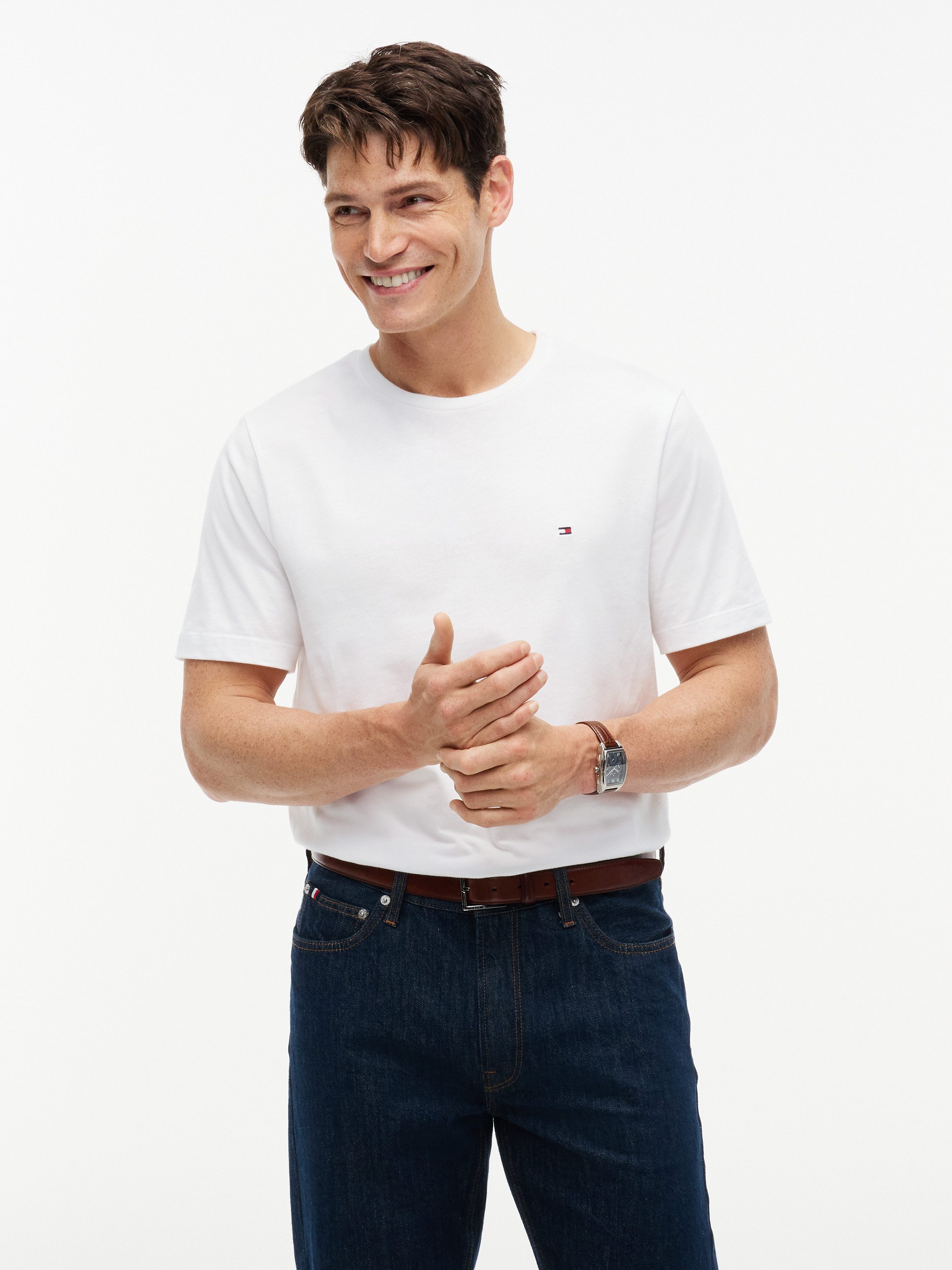 Tommy Hilfiger T-Shirt ESSENTIAL REGULAR FIT SOLID mit Stickerei unifarben, casual, Baumwolle, Rundhals