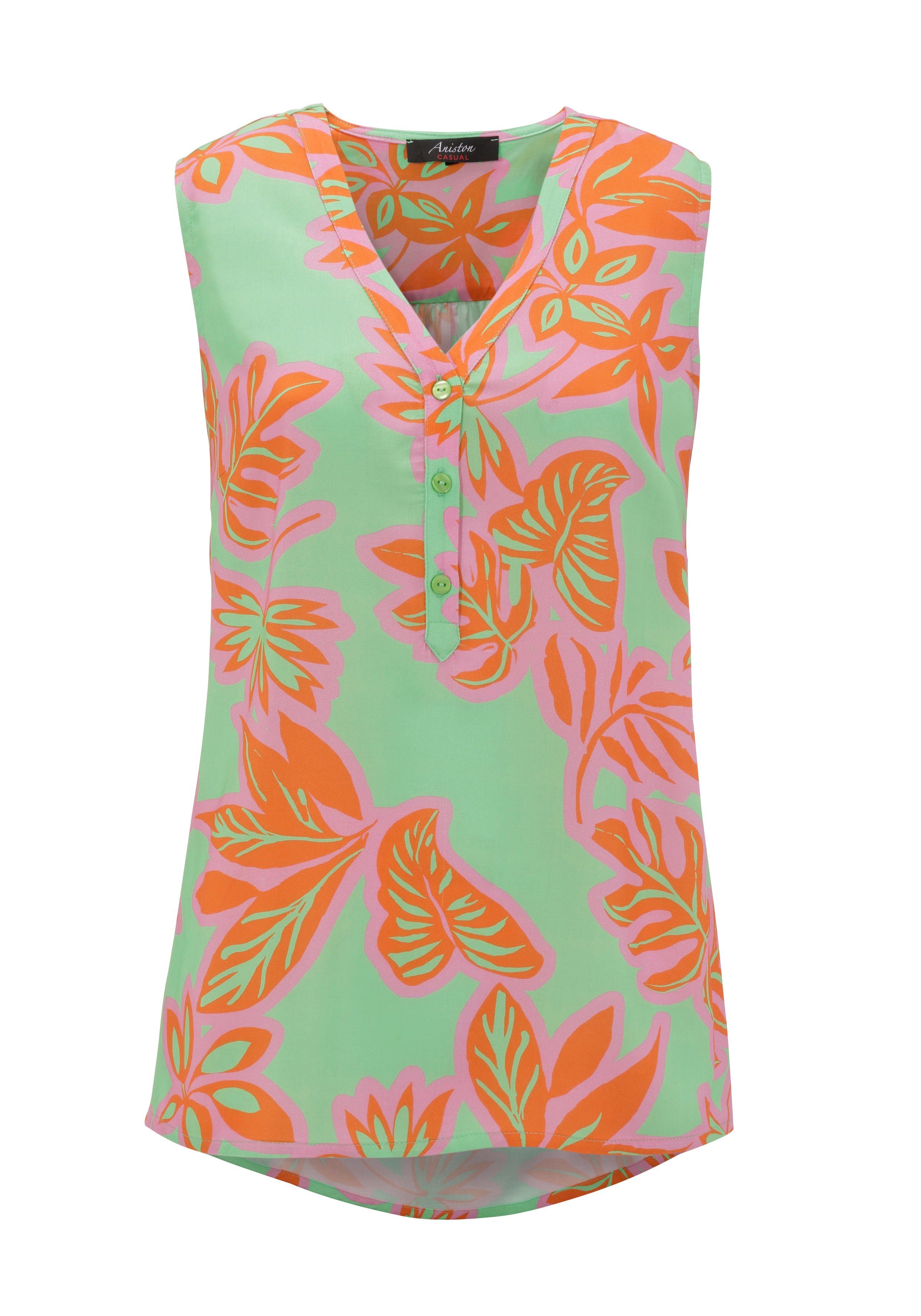 Aniston CASUAL Blusentop mit farbintensivem, großflächigem Blätter-Druck. € 34,99