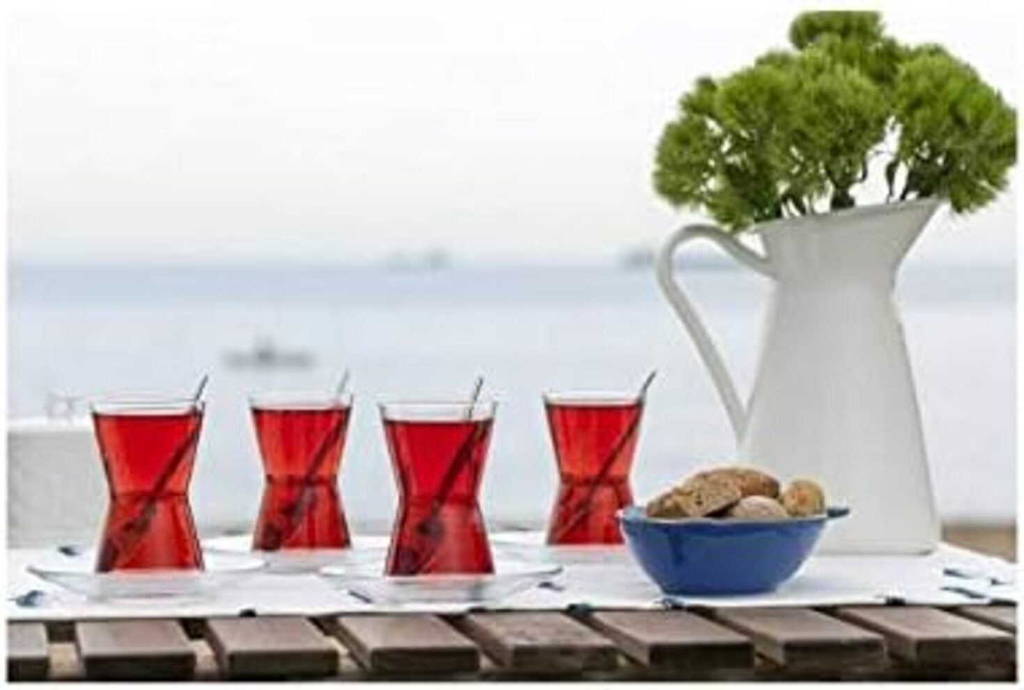 Teeglas Teegläser Untertassen 12-teiliges Set Caygläser Teetassen 140 ml Derin