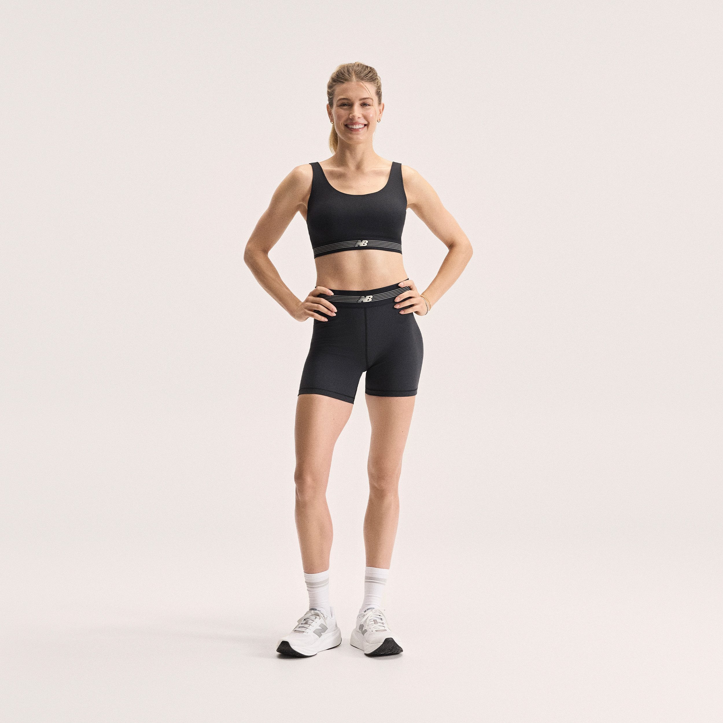 New Balance Trainingsshorts elastischer Materialmix, schnelltrocknend, bequeme Passform