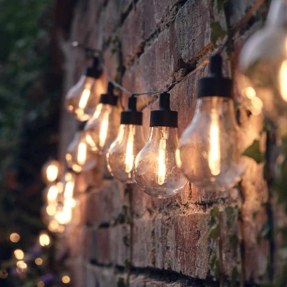 Lights4fun LED-Lichterkette 20er LED Party Lichterkette Retro Outdoor batteriebetrieben