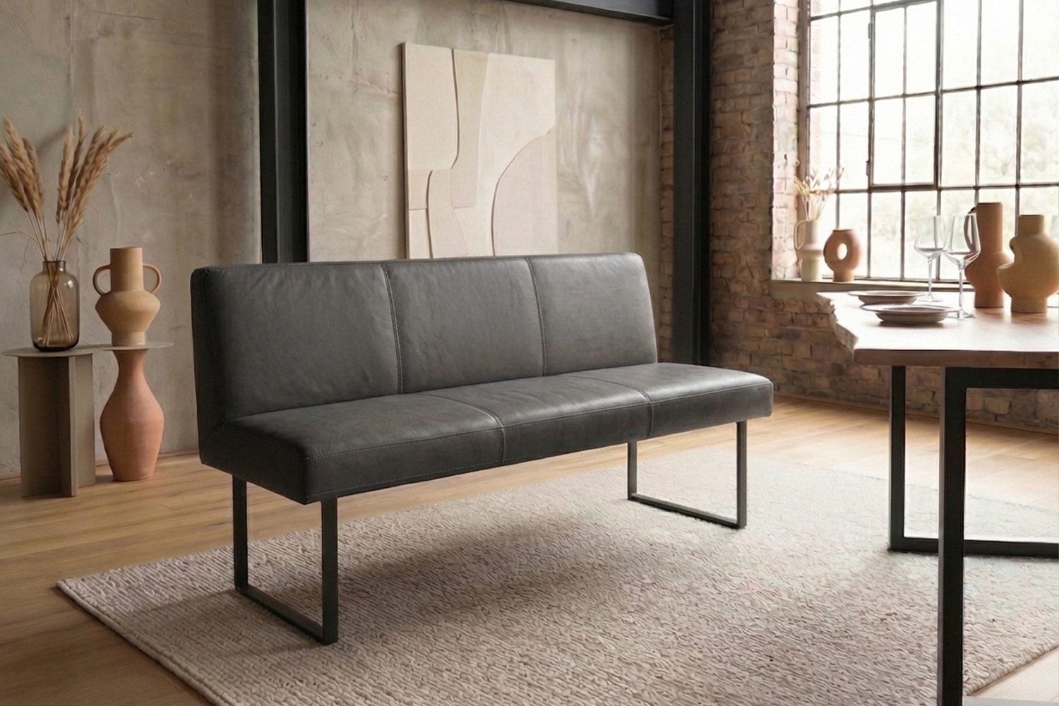 KAWOLA Sitzbank ELEEN Esszimmerbank Leder pigmentiert – modernes Design, 123 cm Breite, hoher Sitzkomfort, Metallgestell schwarz