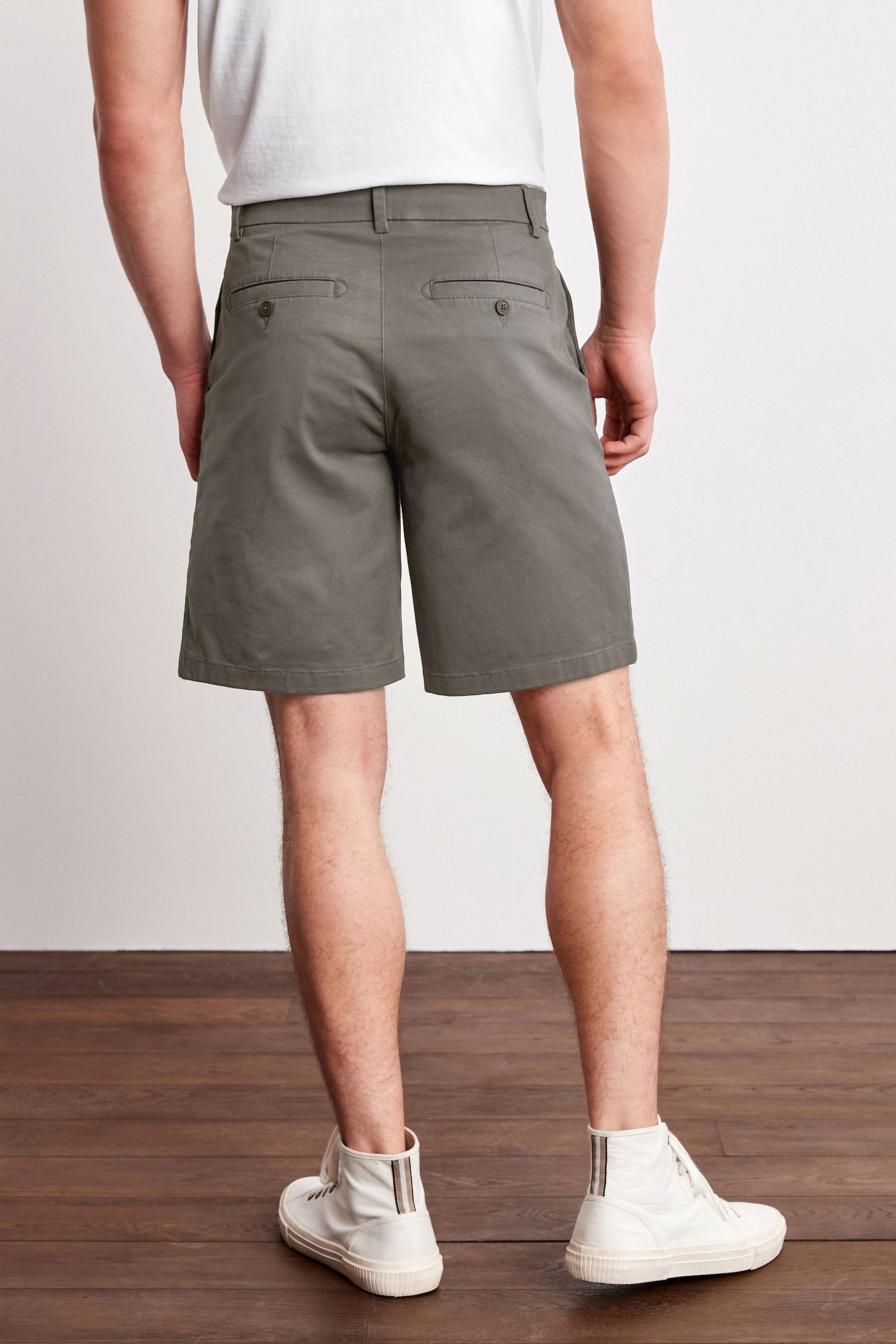 Next Chinoshorts Chinohose mit Stretch Charcoal Grey (1-tlg)