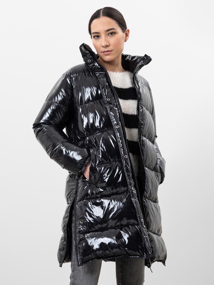 Black aus Herrlicher 7833-N3199-Tam recycelten Steppmantel Steppjacke Nylon glänzender