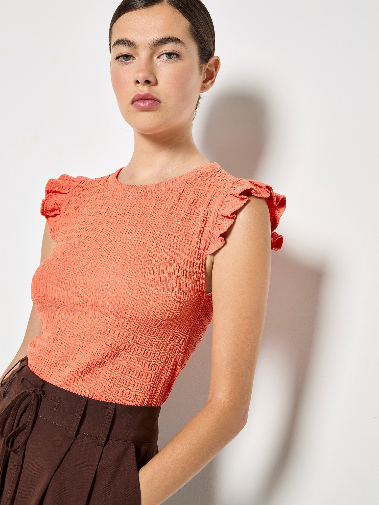 Apricot T-Shirt T-Shirt aus strukturiertem Jersey (1-tlg) mit Rüschenärmeln