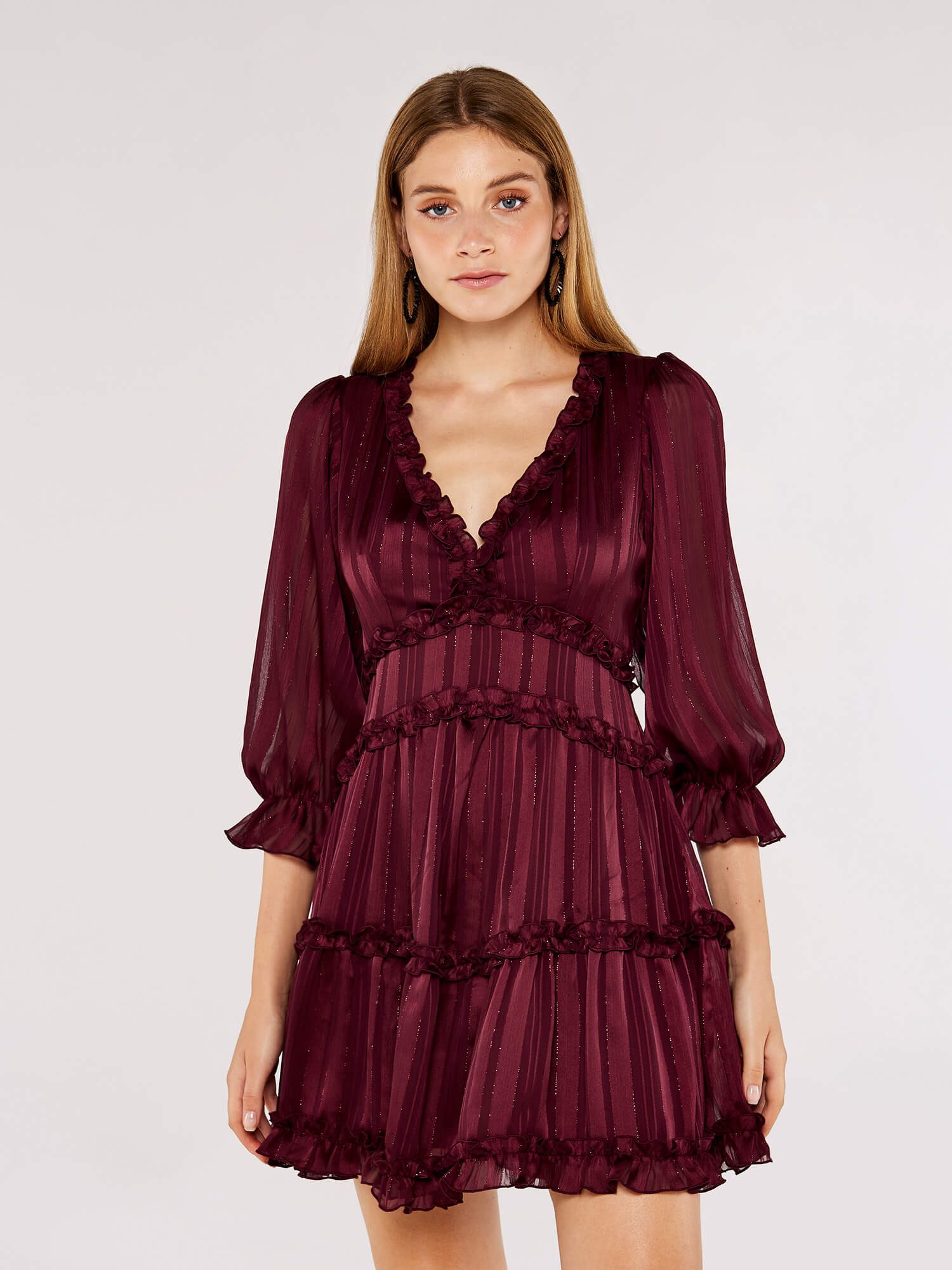 Apricot Partykleid gestuftes Minikleid mit Lurex-Streifen und Rüschen