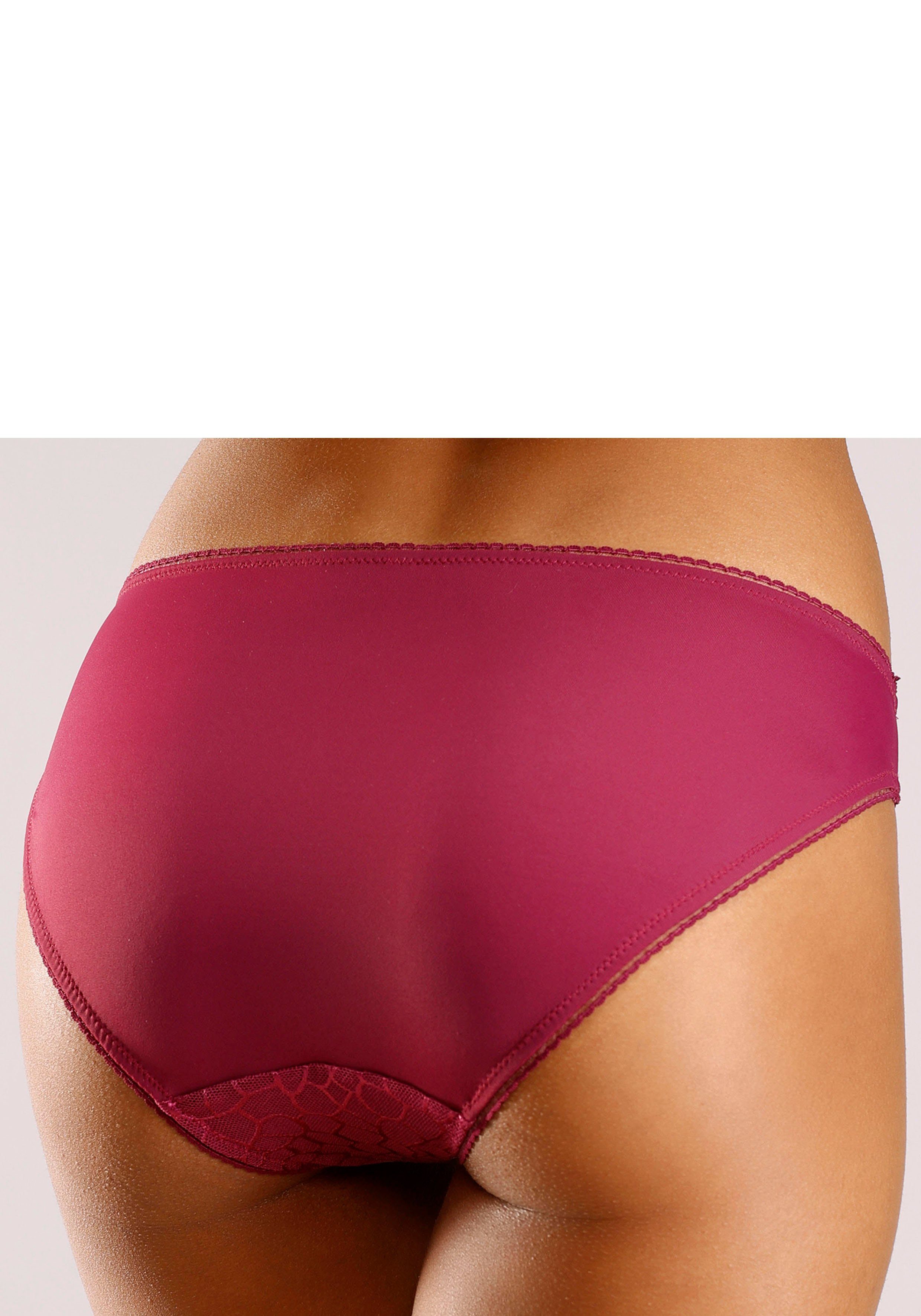 graphischem sangria Slip Chiara LASCANA mit Netz-Muster