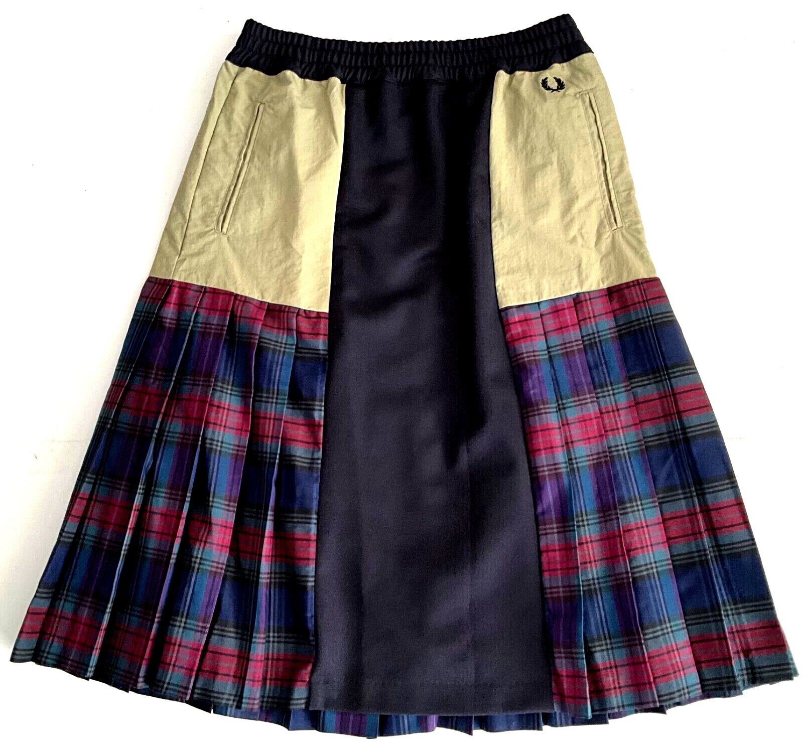 Fred Perry Faltenrock Fred Perry Damen Юбки, Fred Perry PANELLED TRACK SKIRT
