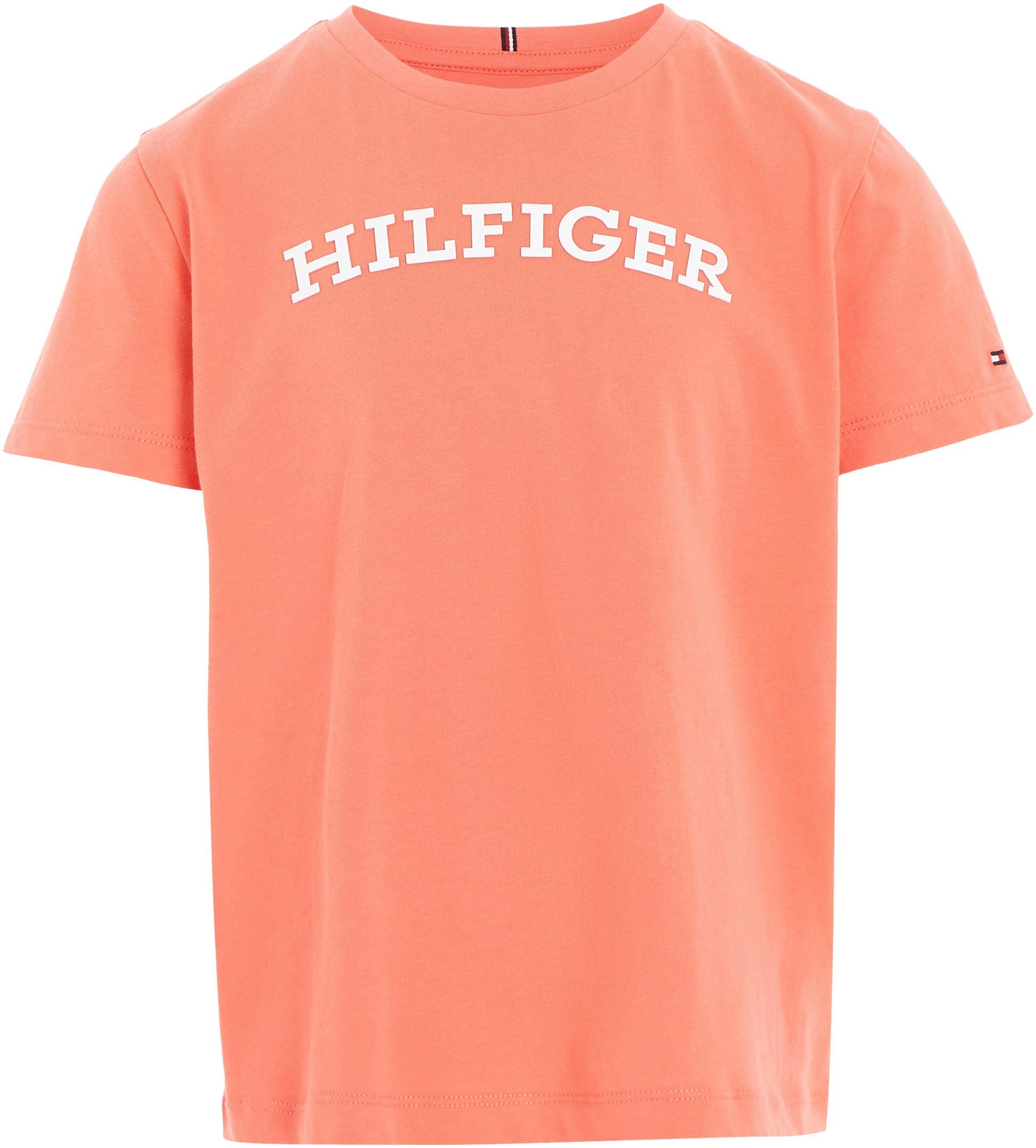 Tommy Hilfiger T-Shirt modischem TEE Brust koralle Hilfiger-Logoschriftzug auf S/S der mit MONOTYPE