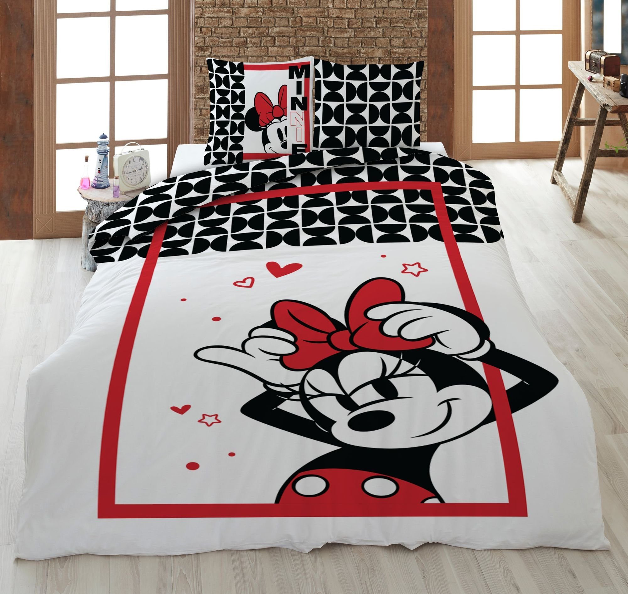 AY!Max Kinderbettwäsche Bettwäsche Minnie in Love weiß rot 135 x 200 cm, 80 x 80 cm, 1 teilig, Langlebig
