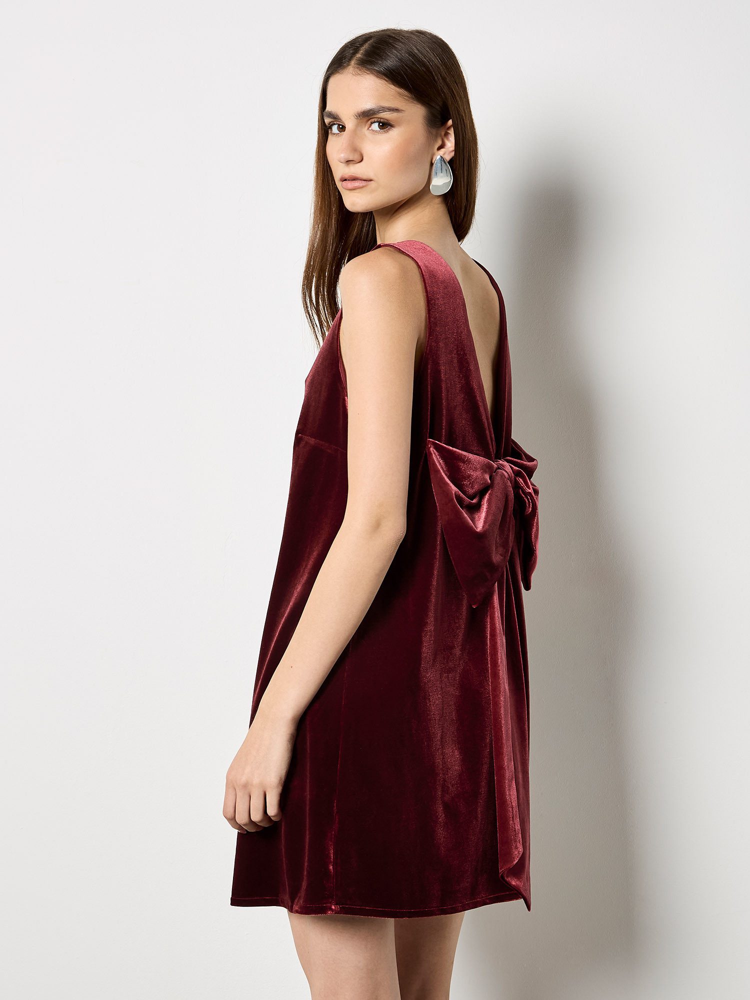 Apricot Partykleid Samtkleid mit großer Rückenschleife günstig online kaufen