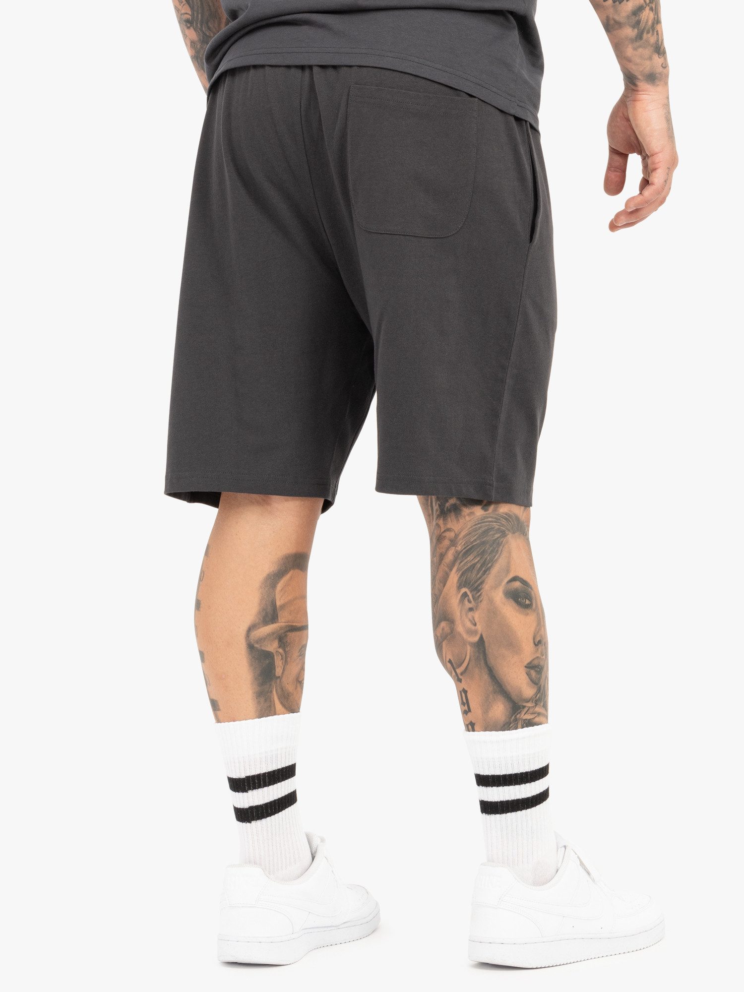 TAPOUT Sweatshorts LIFESTYLE BASIC SHORTS (1-tlg)