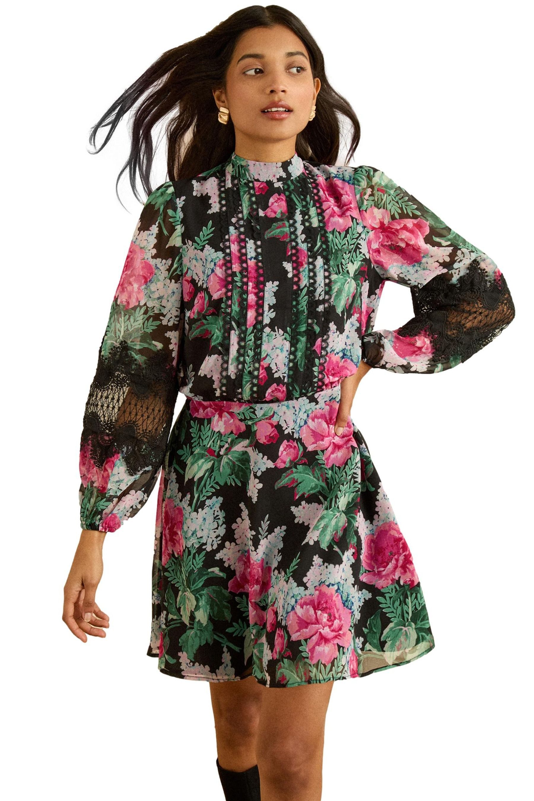 Love & Roses Minikleid Love & Roses Minikleid aus Chiffon mit Spitze (1-tlg)