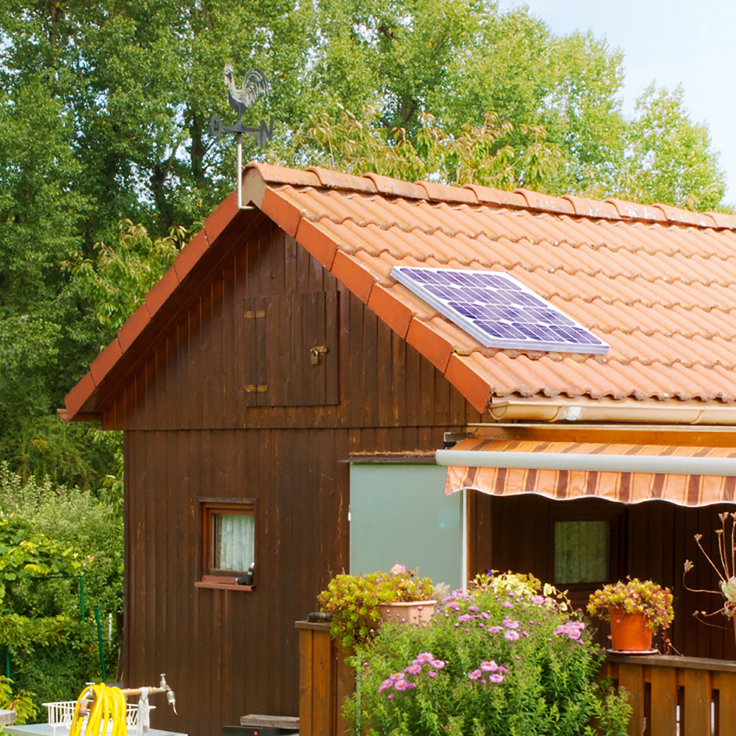 esotec Solaranlage PV-Solar Inselanlage 20Wp, 12V 8Ah Akku, Kabel, Laderegler 120005, (Komplettset)