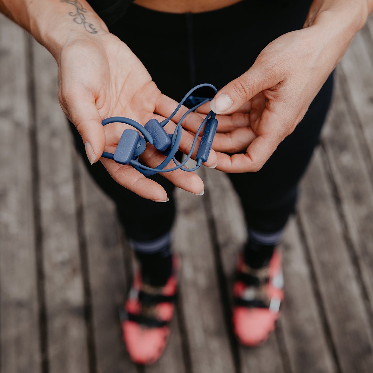 Bluetooth-Kopfhörer IPX7, Freisprecheinrichtung (Wasserdicht mit ShareMe-Funktion: nach verbinden) Qualcomm, einem SPORTS mit zwei Smartphone Kopfhörer Teufel Steel AIRY Blue kabellos