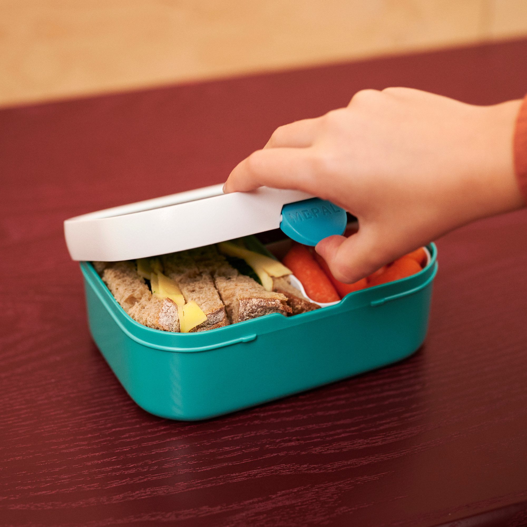 Mepal Lunchbox Mepal Campus 750 ml Lunchbox Aquarelltier - Wal – Bild 5 von 5