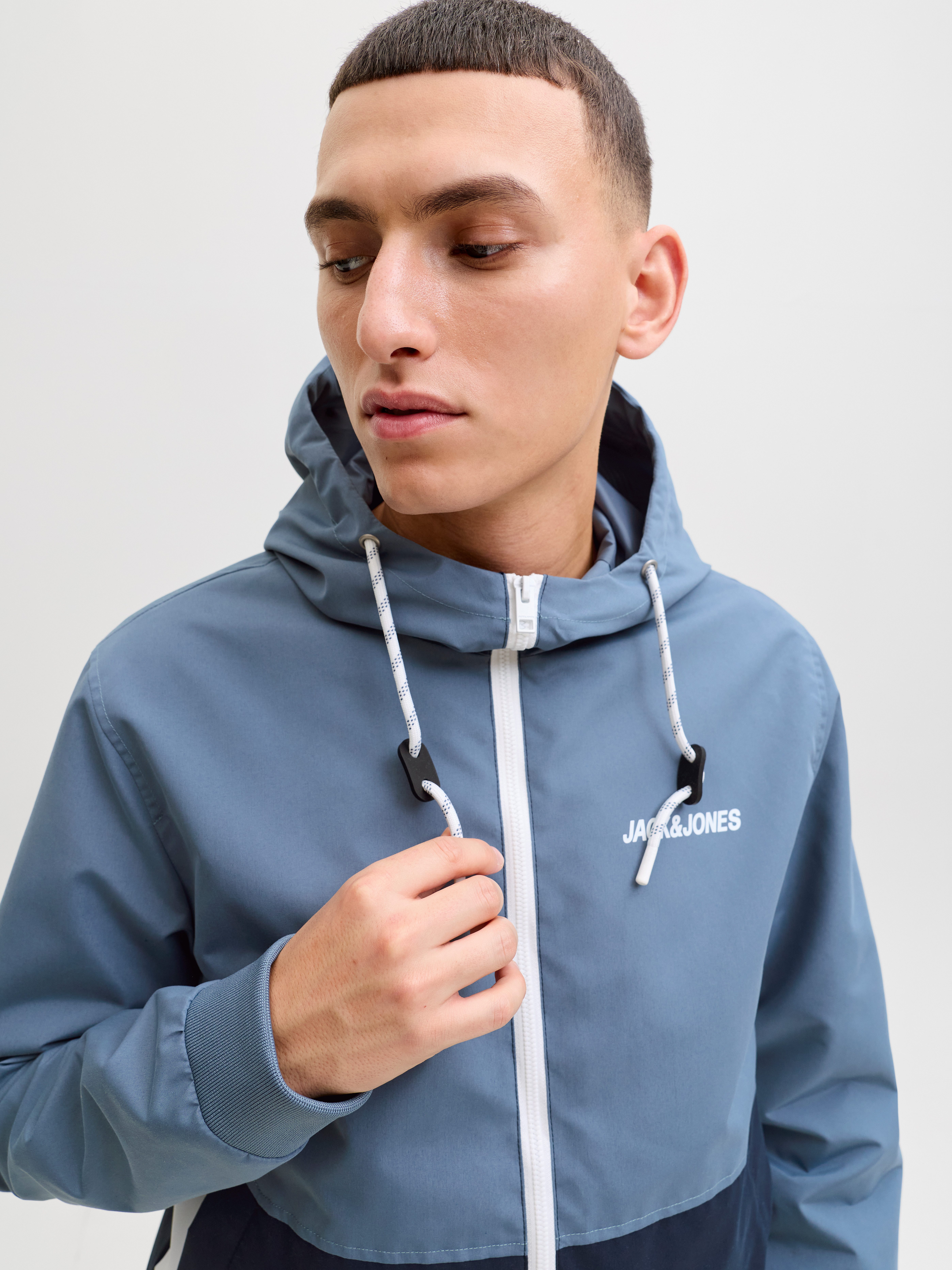 Jack & Jones Blouson JJERUSH mit Kapuze Kunstfaser, regular fit