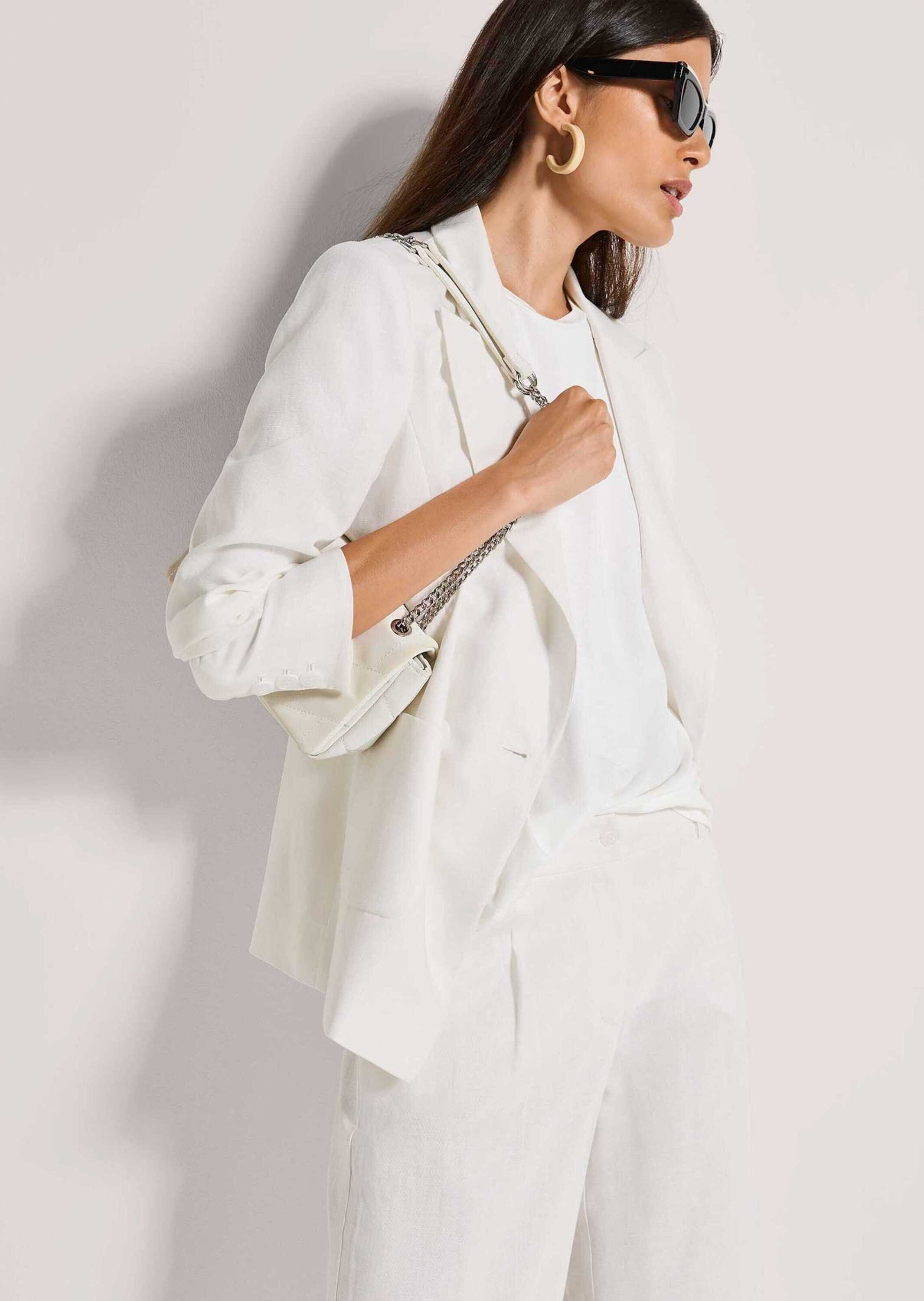 MADELEINE Kurzblazer Eleganter Zweireiher mit Reverskragen Leinenblazer mit aufgesetzten Taschen, Knopfverschluss und Langarm