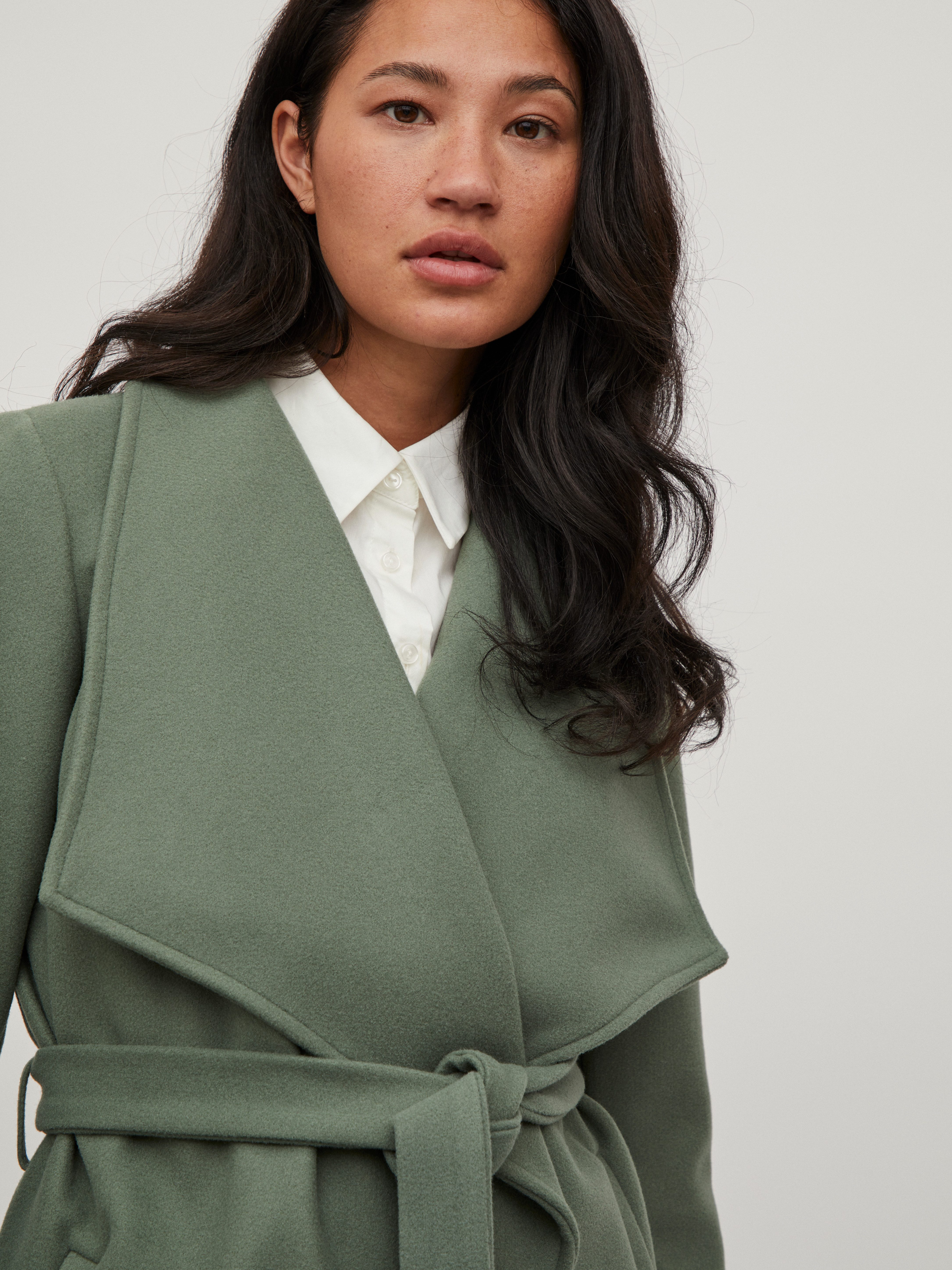 Vila Kurzmantel VICOOLEY COLLAR BELT COAT günstig online kaufen